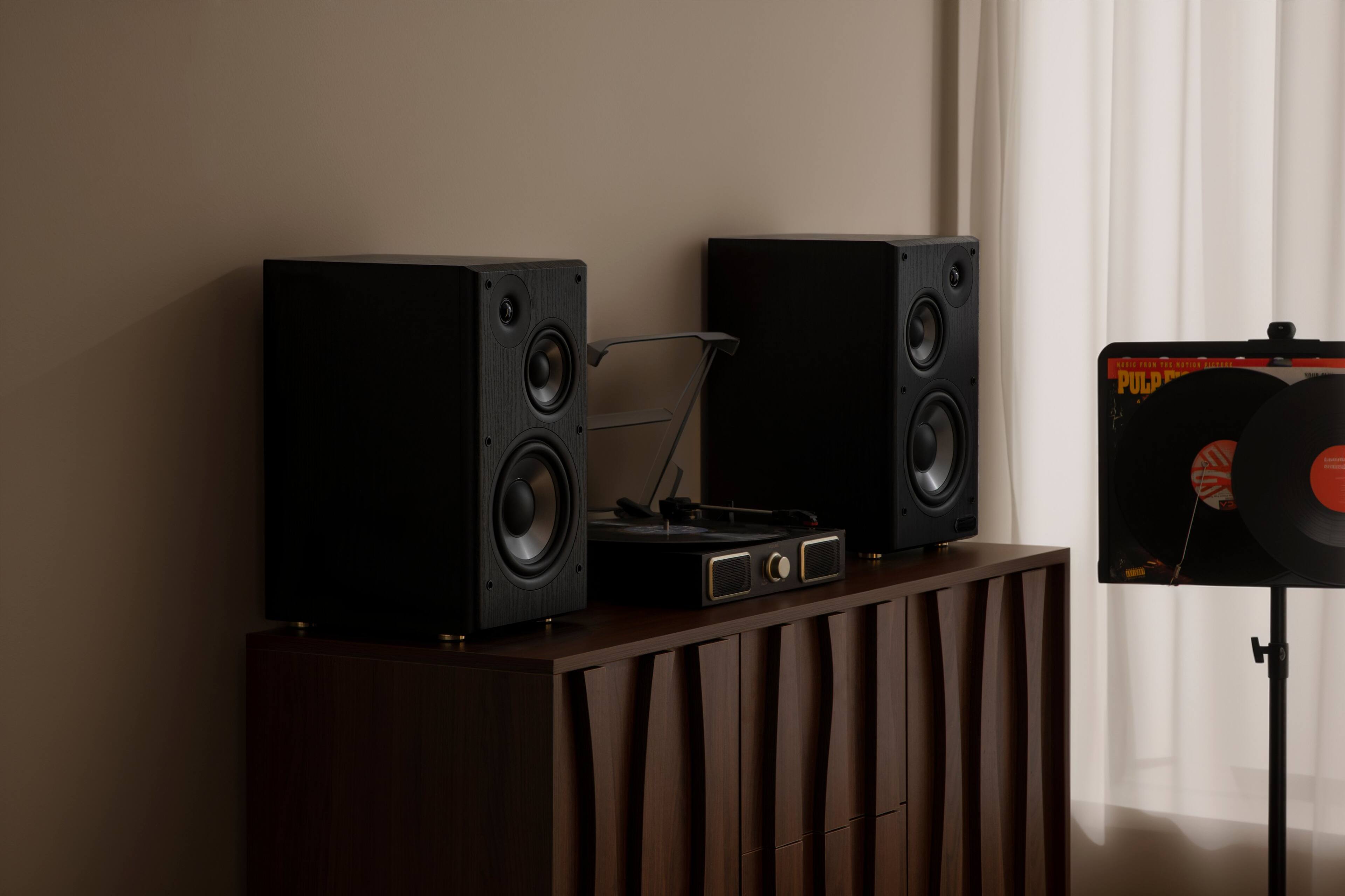 1. SIS T. R. 4 NATIONS PULP - "Y"