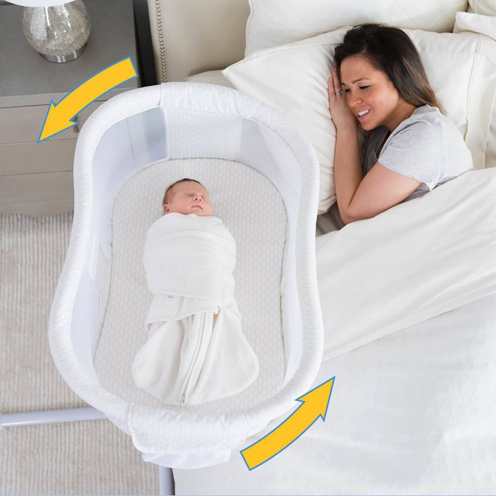 Best Buy Halo Bassinest Essentia Series 22" Infant Swivel One Leg Bed