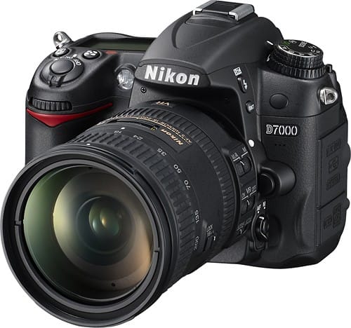 Customer Reviews: Nikon D7000 16.2-Megapixel DSLR Camera with 18-200mm ...