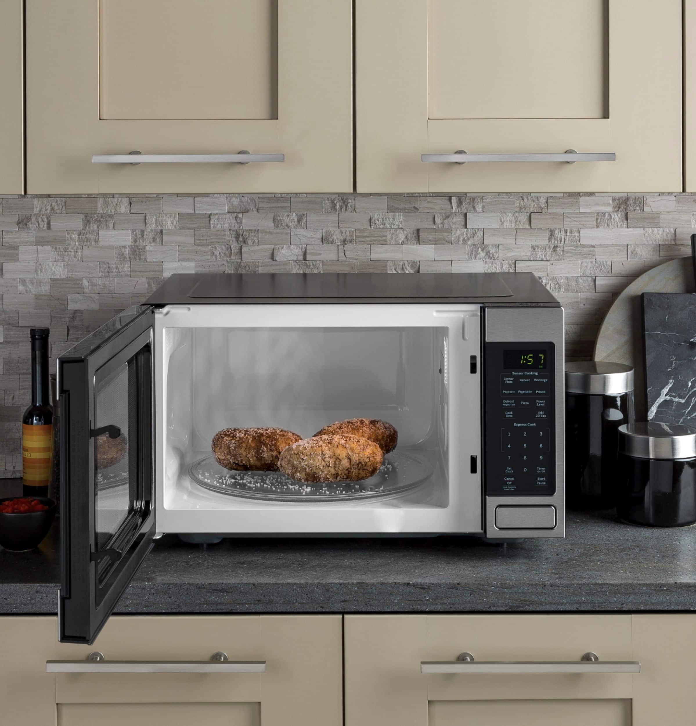 Alt View 12. GE - 1.6 Cu. Ft. Microwave with Sensor Cooking - Stainless steel.