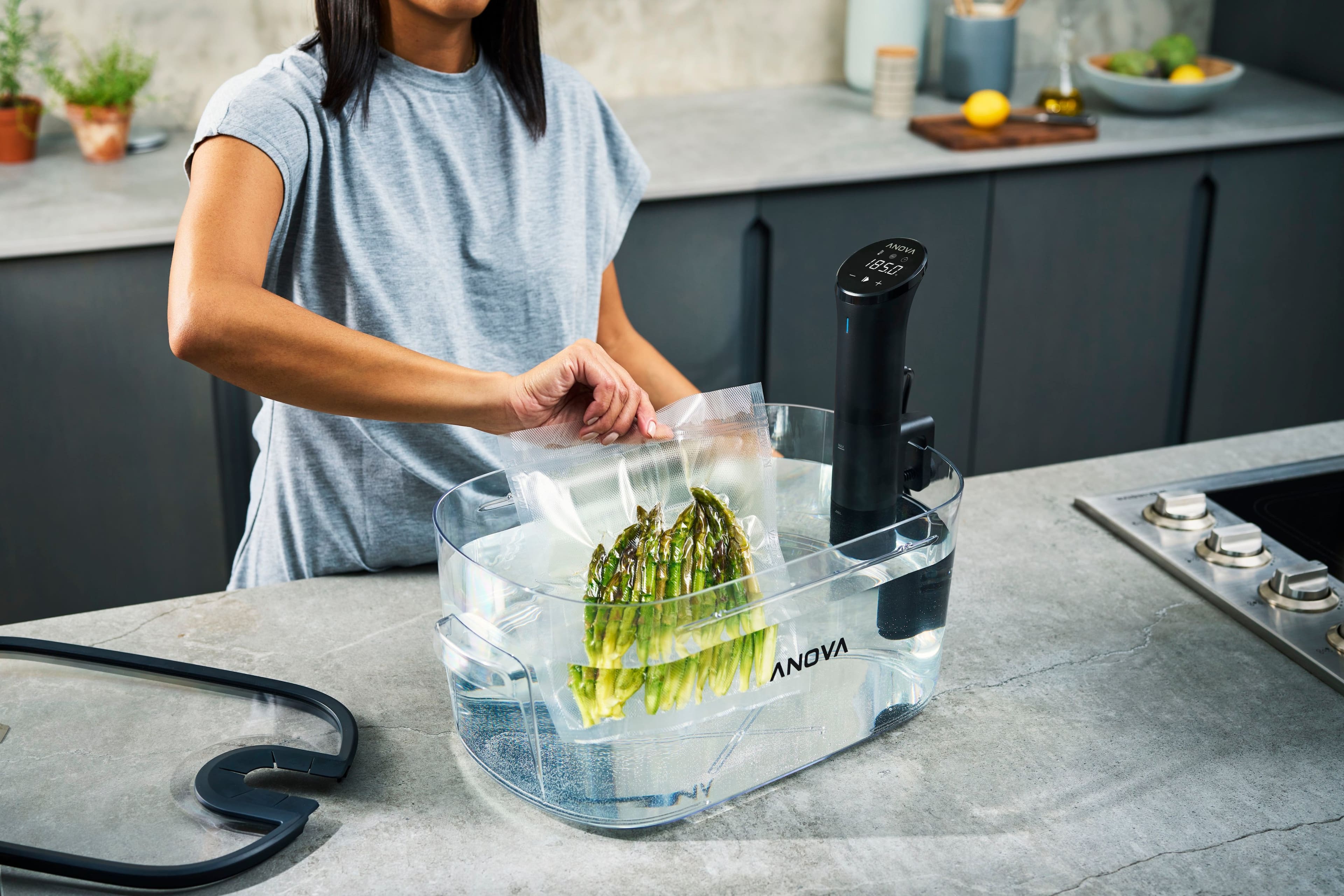 Alt View 18. Anova - Precision Cooker Nano.