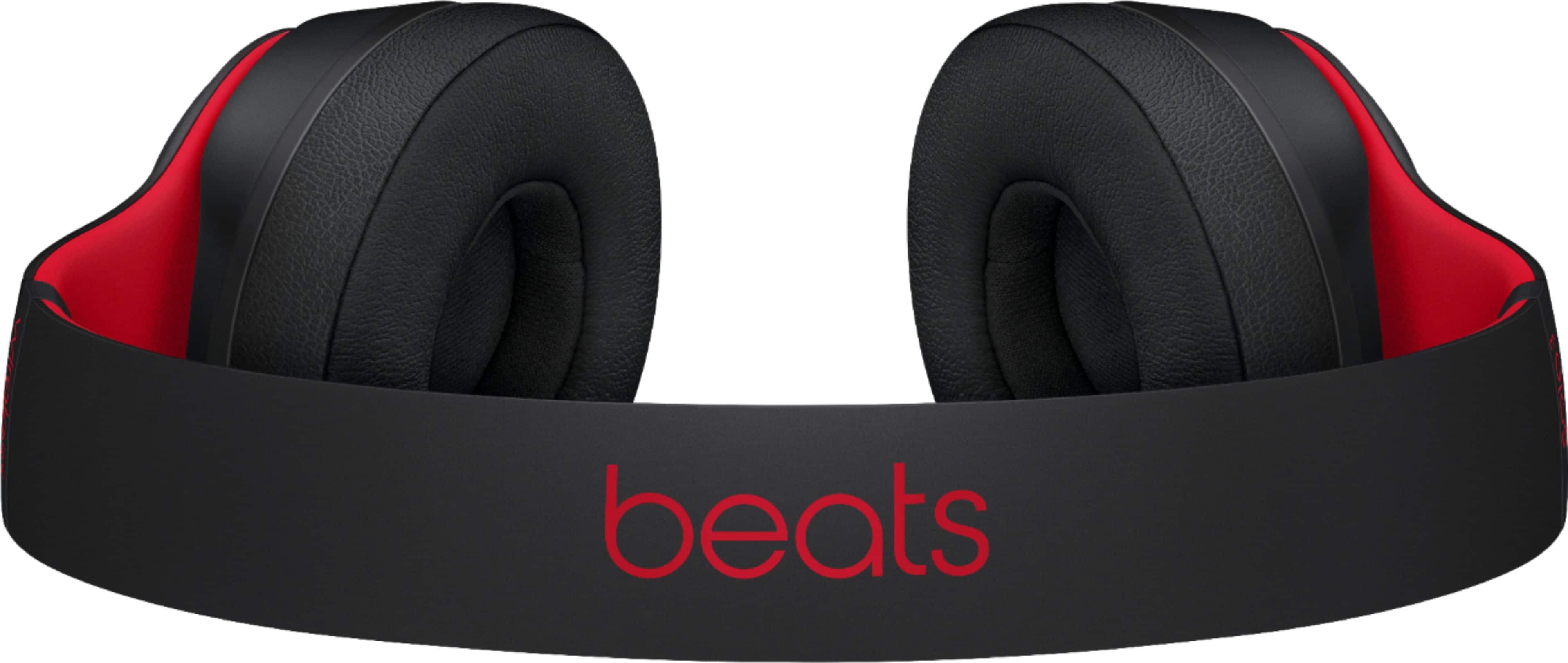 Alt View 13. Beats - Beats Solo³ Wireless Headphones - Defiant Black-Red (The Beats Decade Collection).