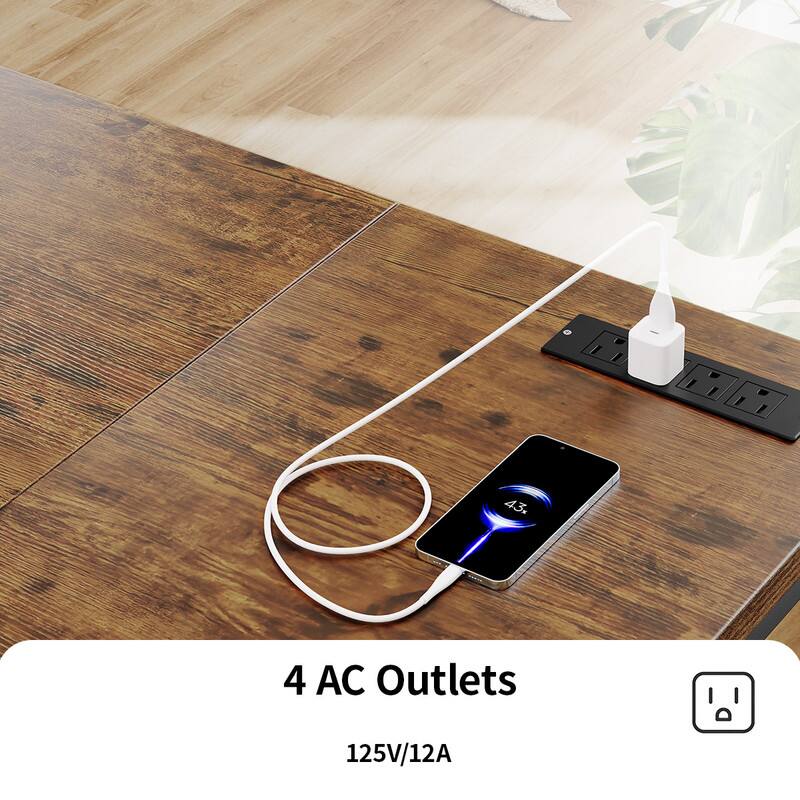 4 AC Outlets  
125V/12A
