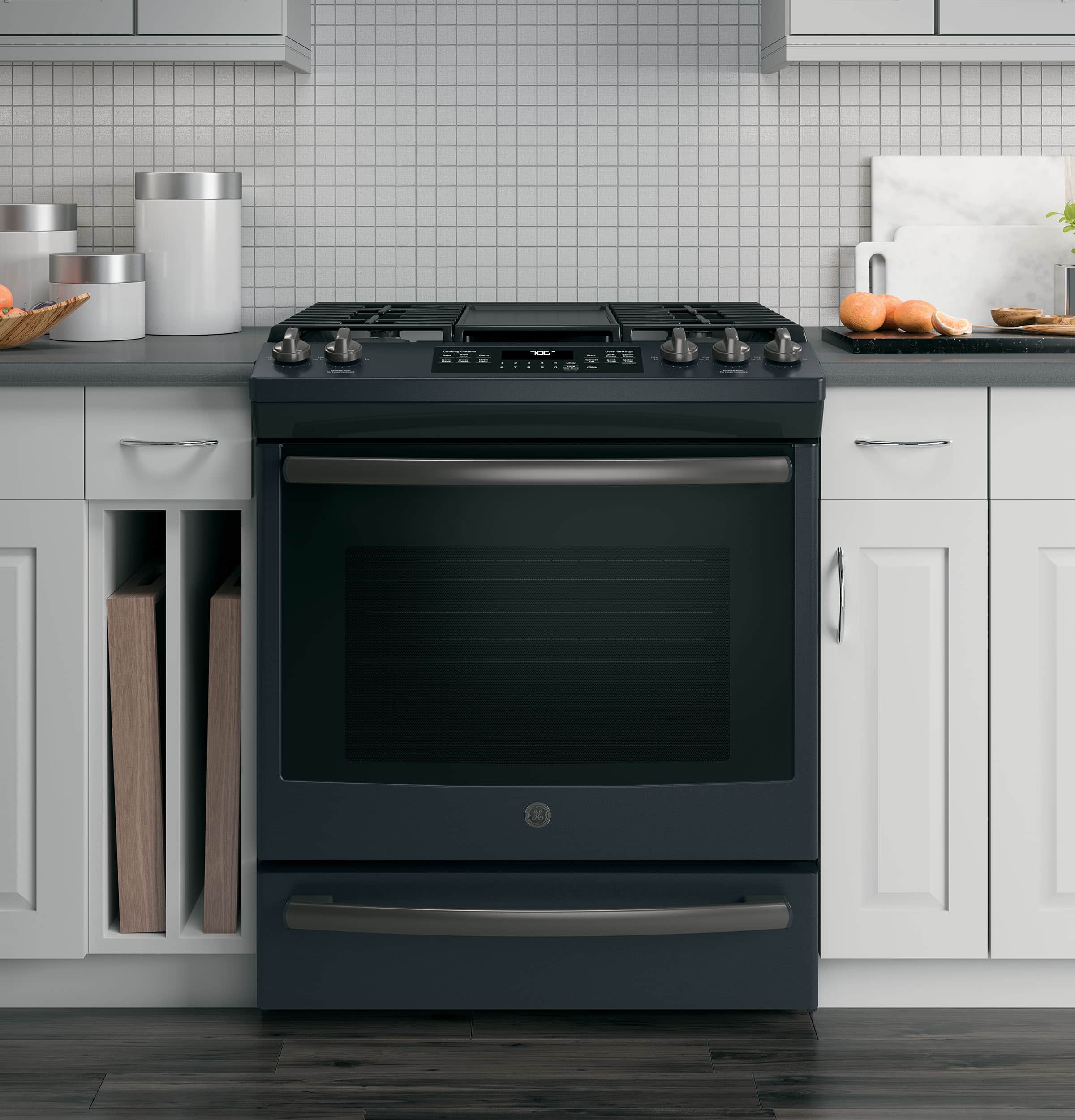 Best Buy GE 5.6 Cu. Ft. SlideIn Gas Convection Range JGS760FELDS