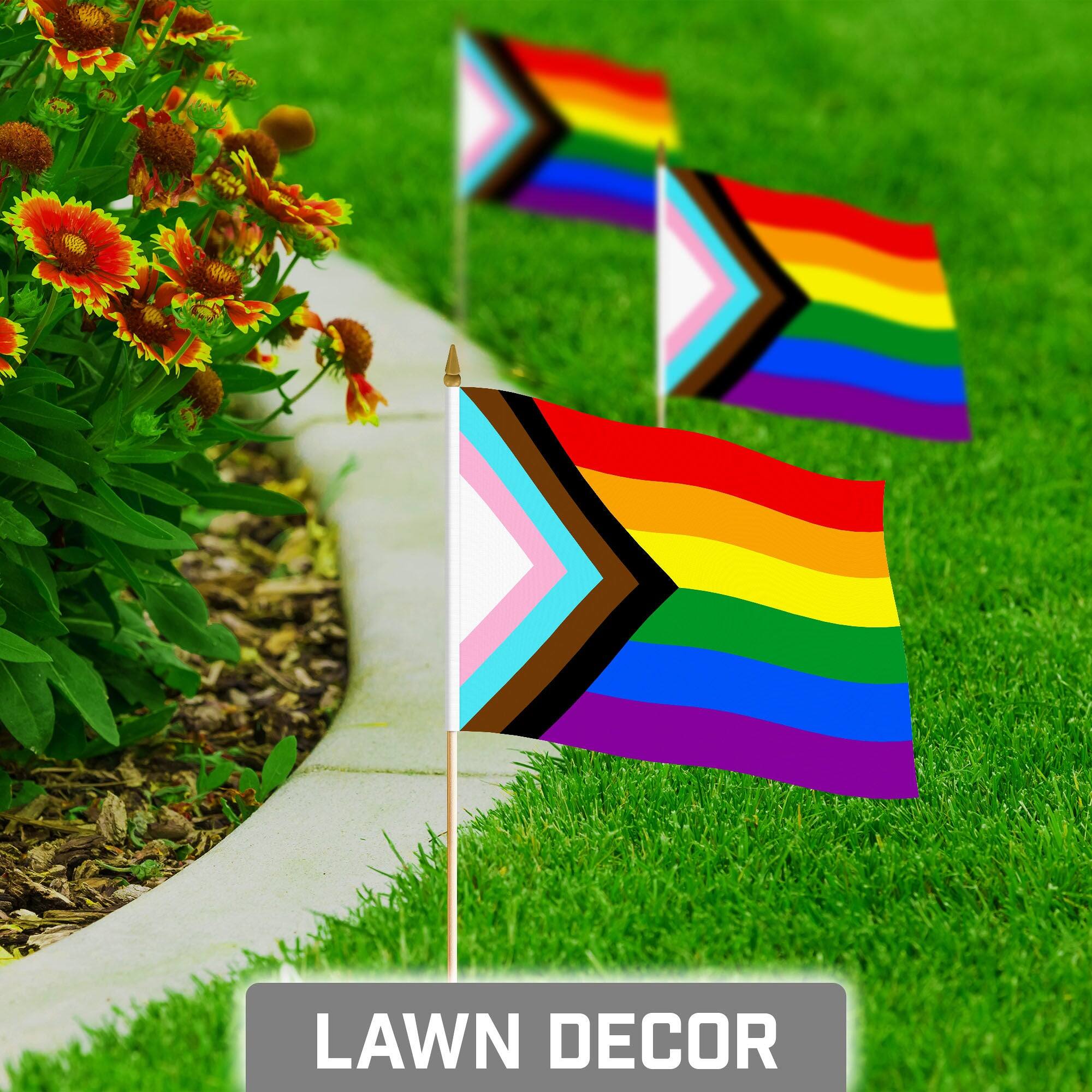 LAWN DECOR