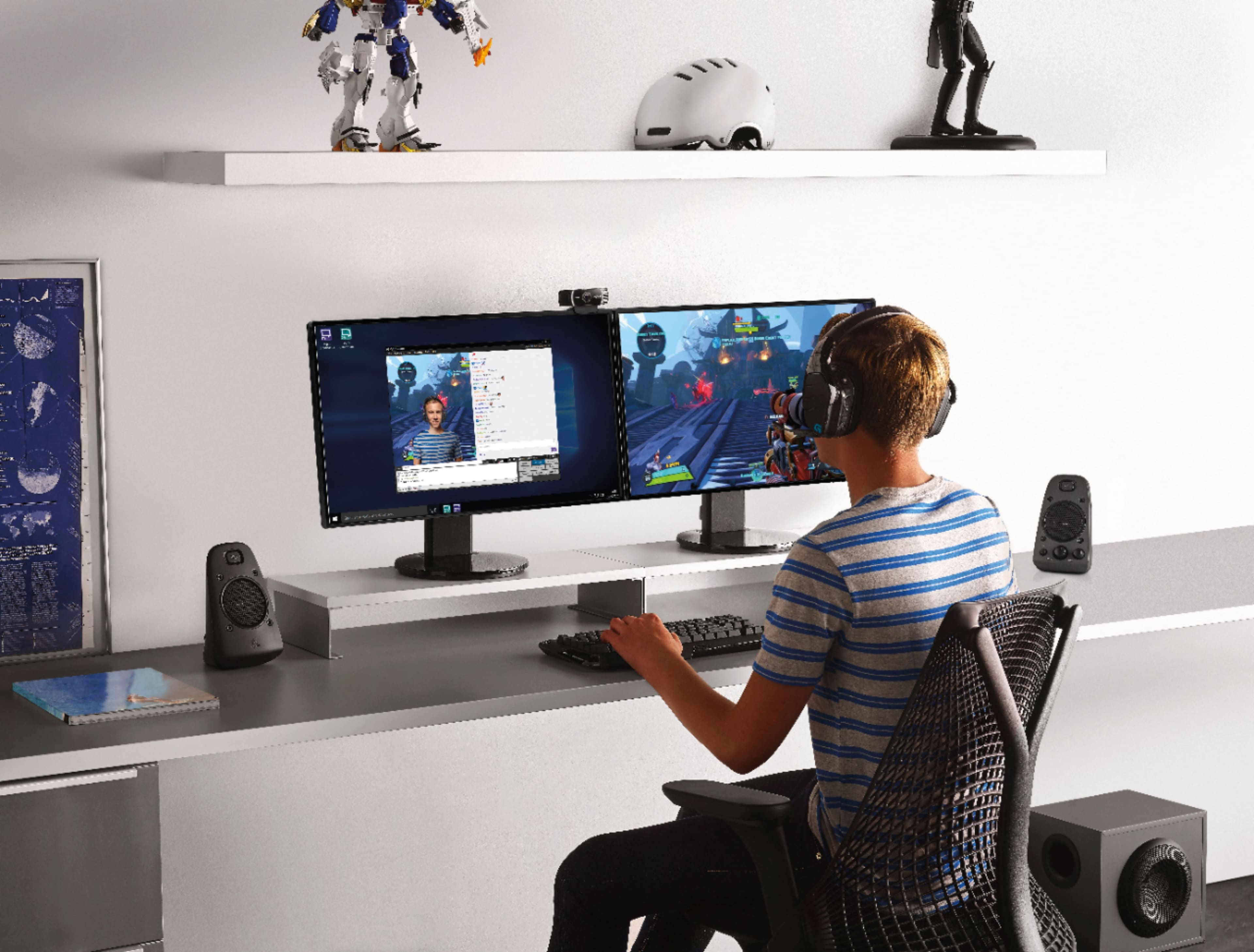 Alt View 13. Logitech - Z625 2.1 Speaker System (3-Piece) - Black.