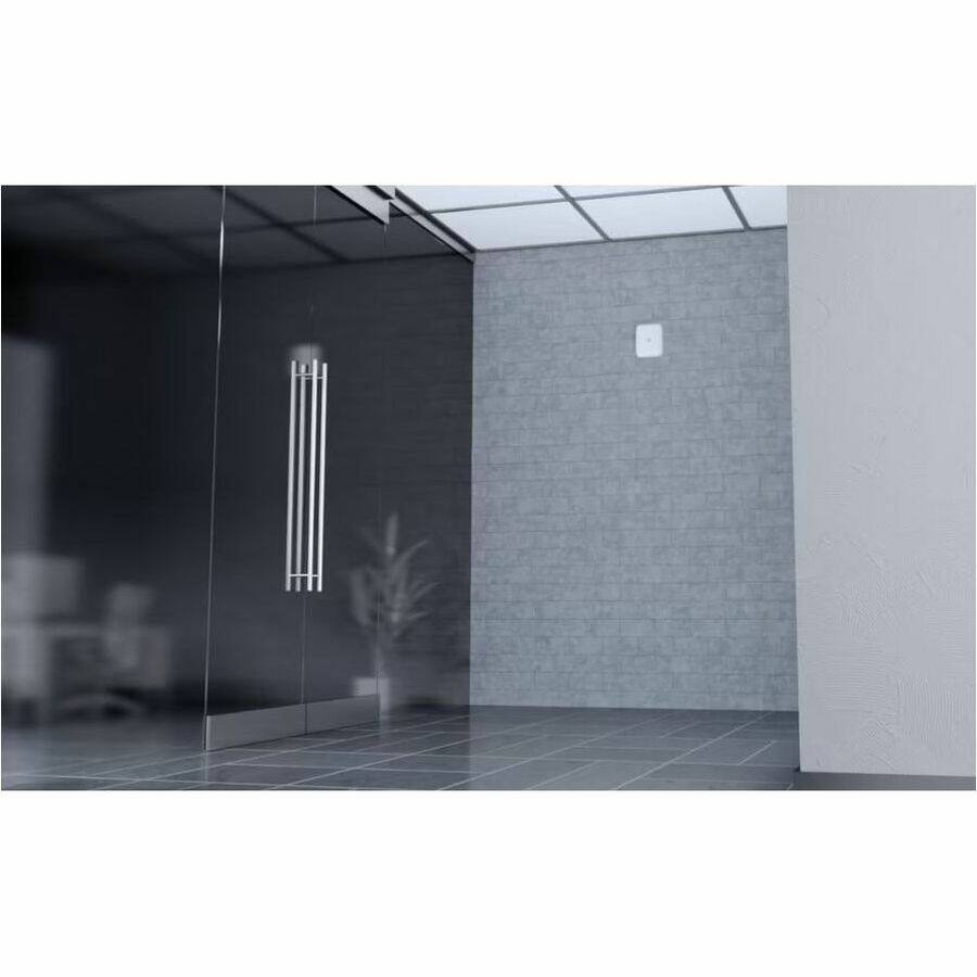 Alt View 4. Ubiquiti - Ubiquiti U7 Dual Band Wi-Fi 7 IEEE 802.11 a/b/g/n/ac/ax/be 4.30 Gbit/s Wireless Access Point - Outdoor - 2.40 GHz, 5 GHz - Black.