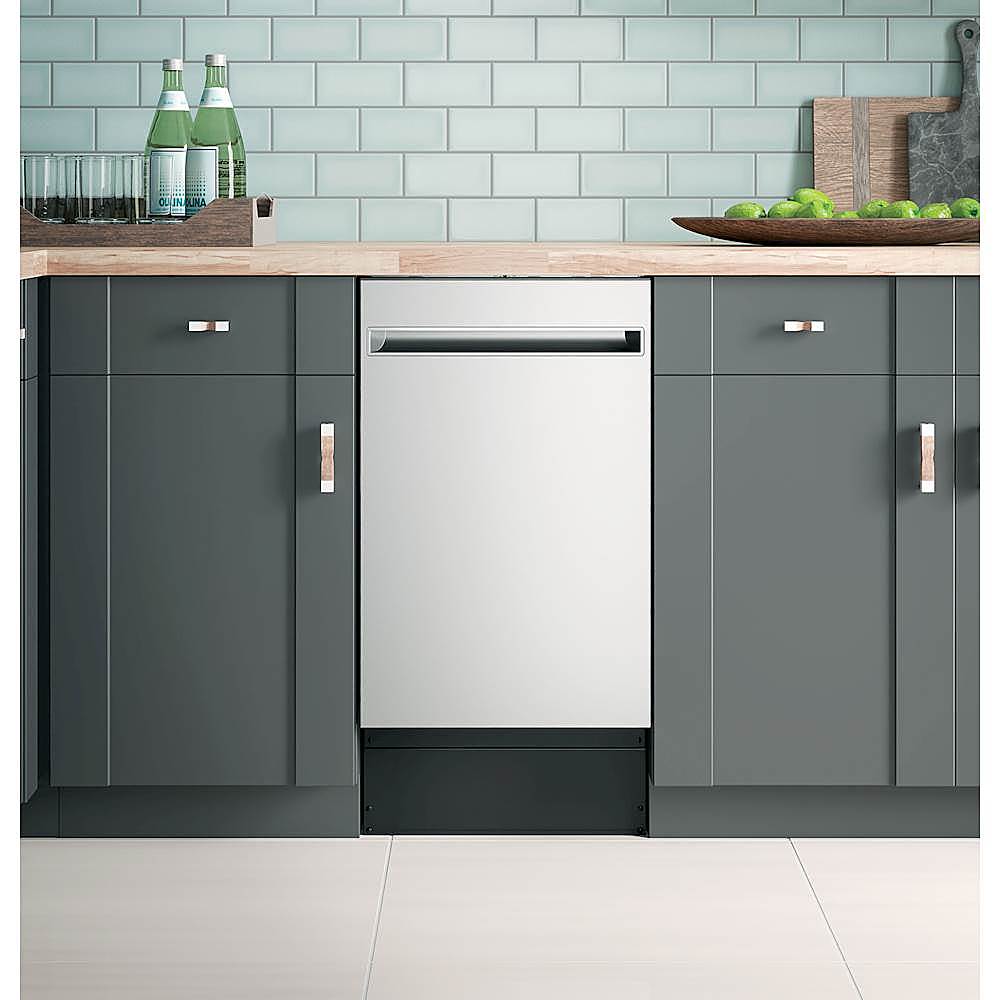 Alt View 14. Haier - 18" Front Control Built-In Dishwasher with Stainless Steel Tub - Stainless Steel.