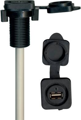 Stinger - 1.7’ Marine Series 3.5mm Audio Input to Male RCA with USB 3.0 Port - Black