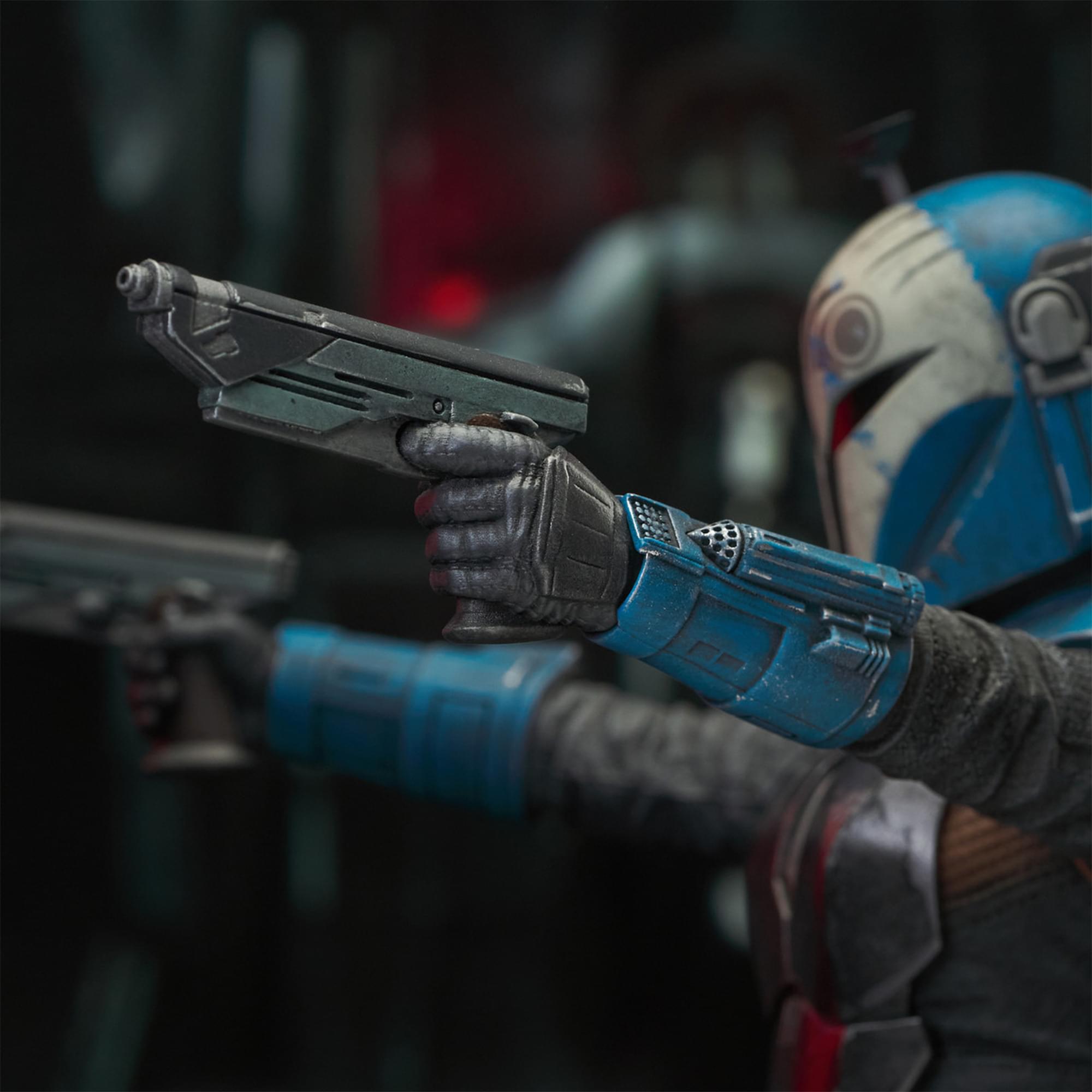 Alt View 4. Star Wars - Star Wars: The Mandalorian 6.5 Inch Bo-Katan Season 2 Resin Bust - Blue.