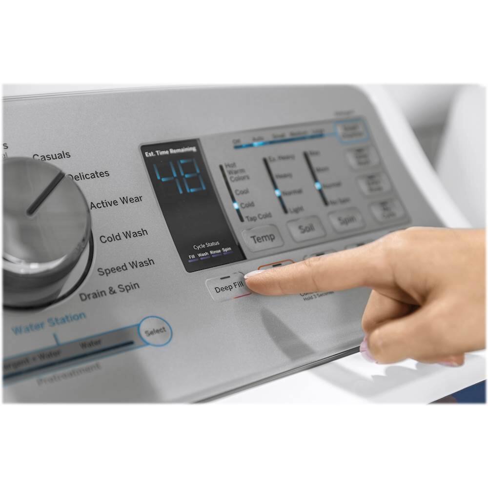 Alt View 15. GE - 4.9 Cu. Ft. 13-Cycle Top-Loading Washer - White on White/Silver.