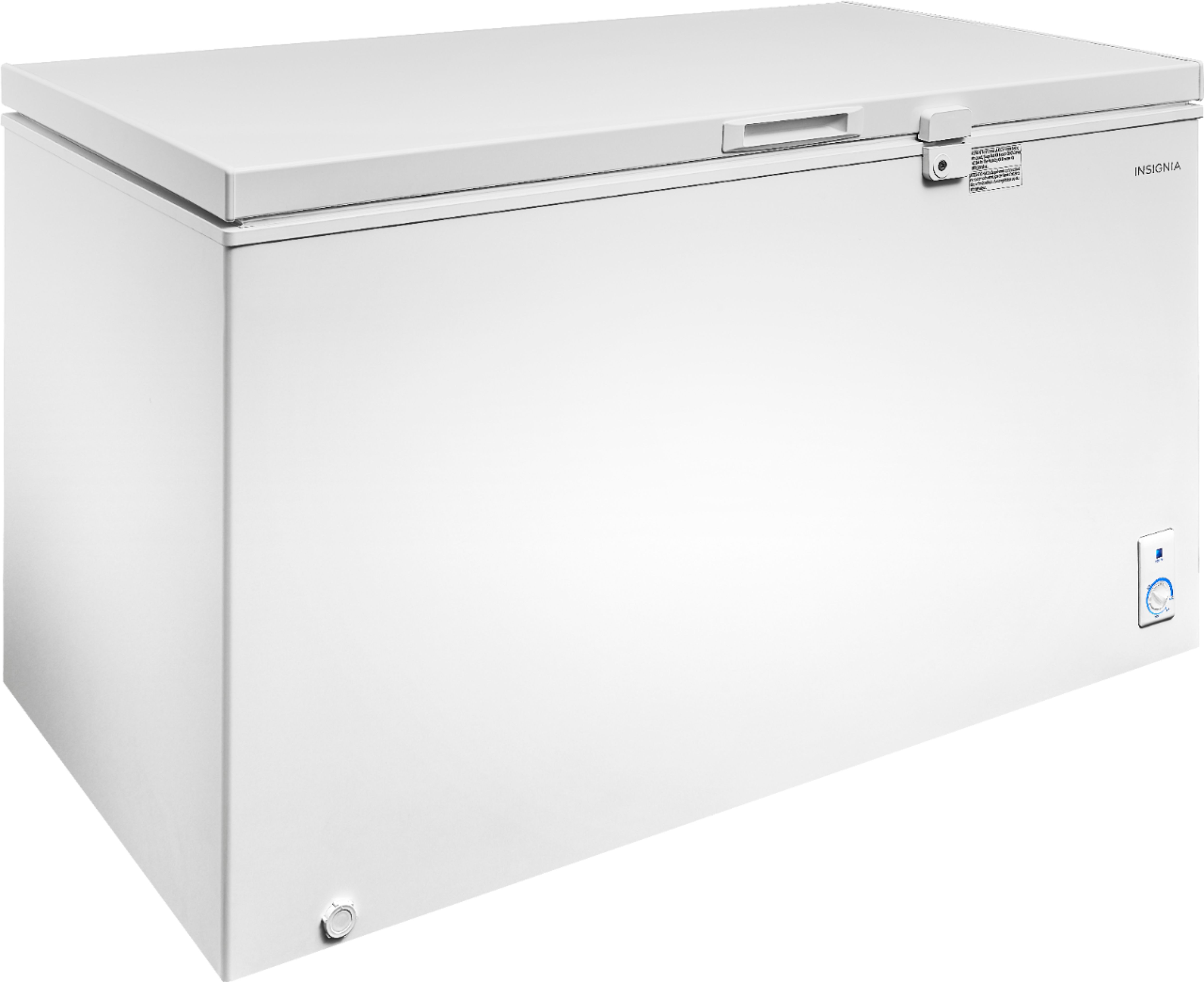 Angle View: Insignia™ - 14.1 Cu. Ft. Chest Freezer - White