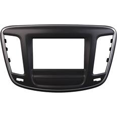 Front. Maestro - Dash Kit for Select 2015-2017 Chrysler 200 Vehicles - Black.