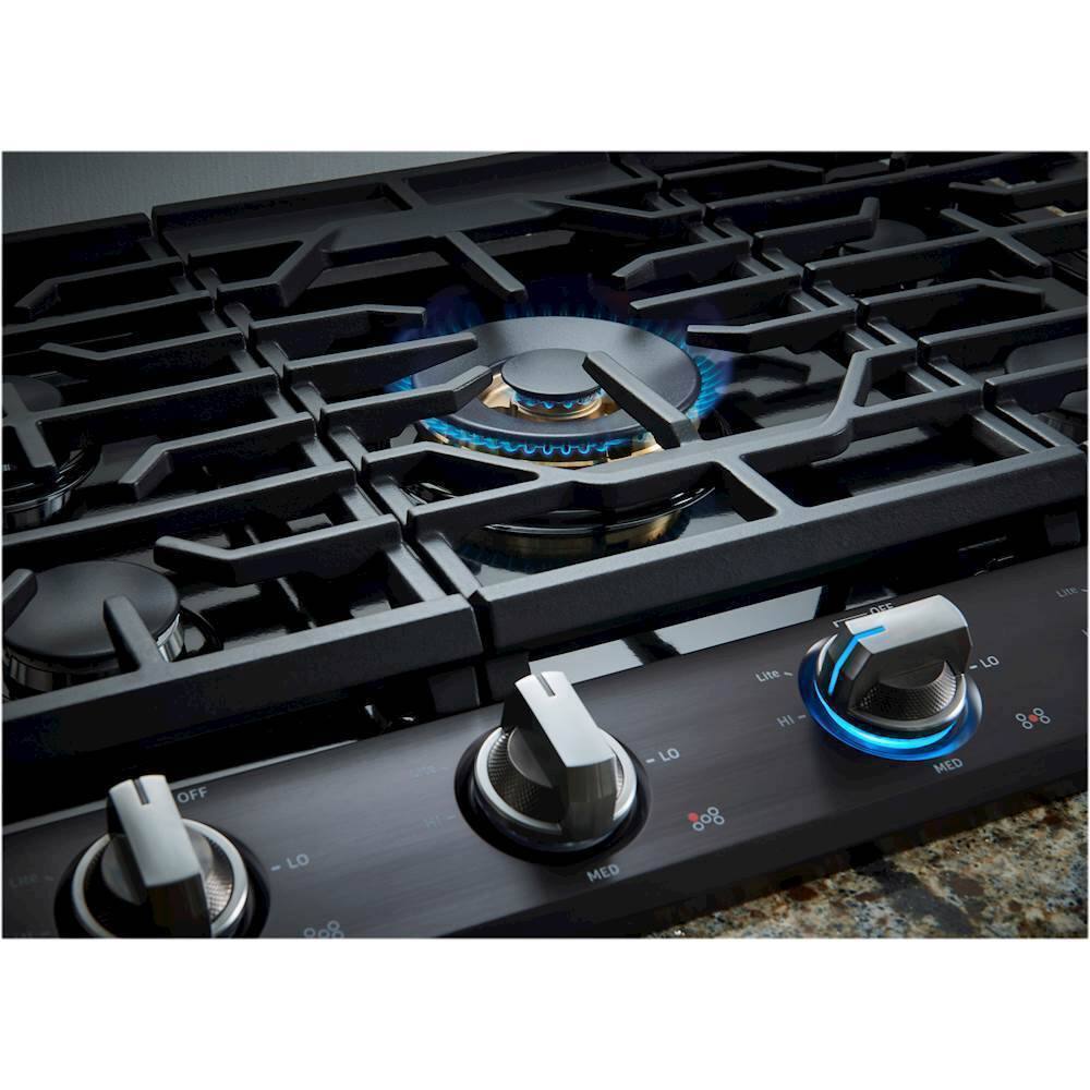 Alt View 17. Samsung - 30" Built-In Gas Cooktop with WiFi and Dual Power Brass Burner - Black Stainless Steel.