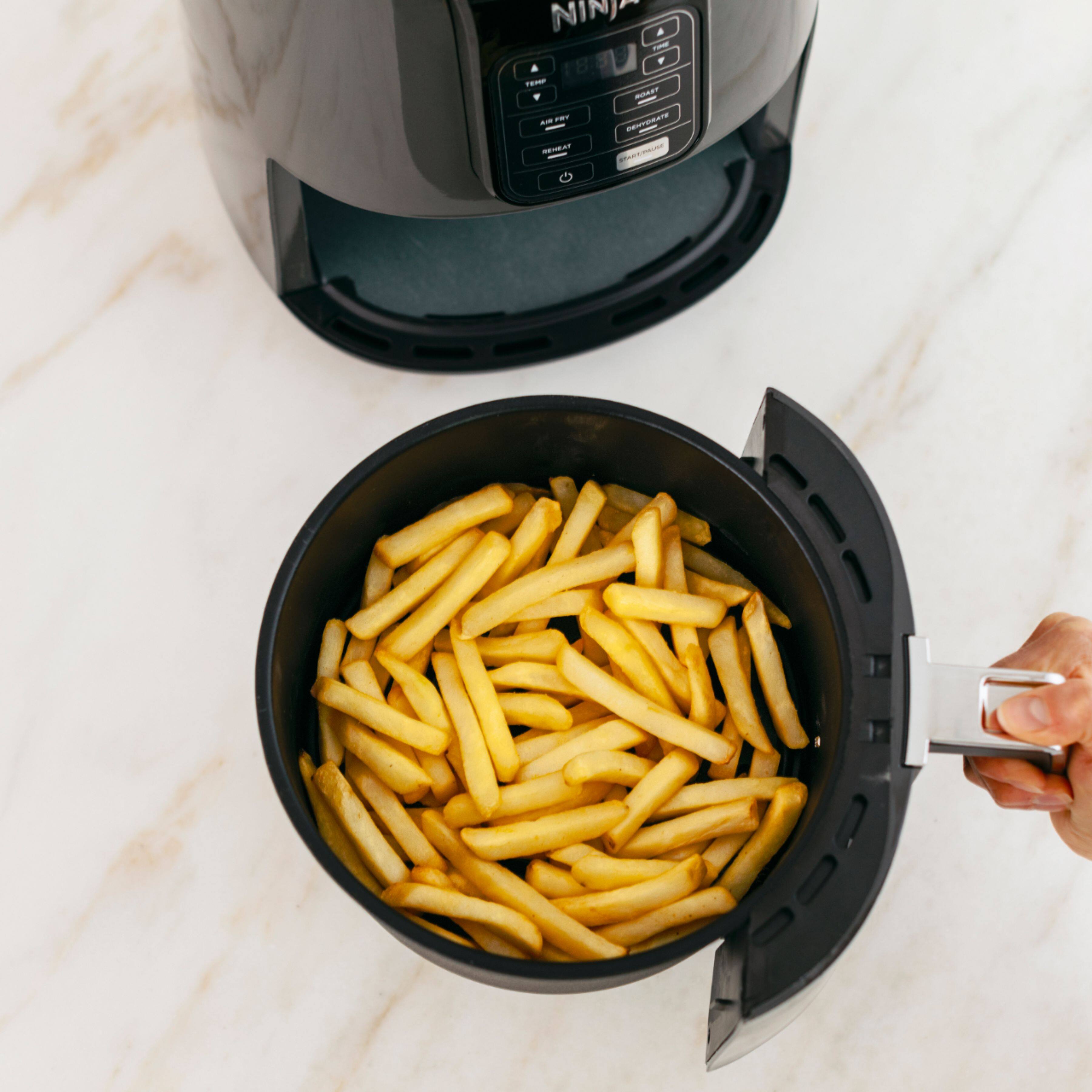 Alt View 15. Ninja - Air Fryer - Black/Gray.