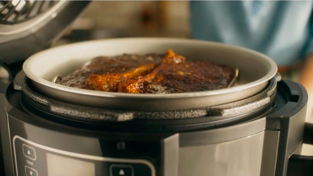 Best Buy: Ninja Foodi TenderCrisp 6.52qt Digital Pressure Cooker
