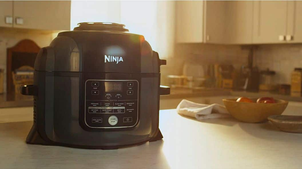 Ninja Foodi 6.5 Qt. Black Stainless Electric Pressure Cooker with Tender  Crisp Technology - Randy's Hardware