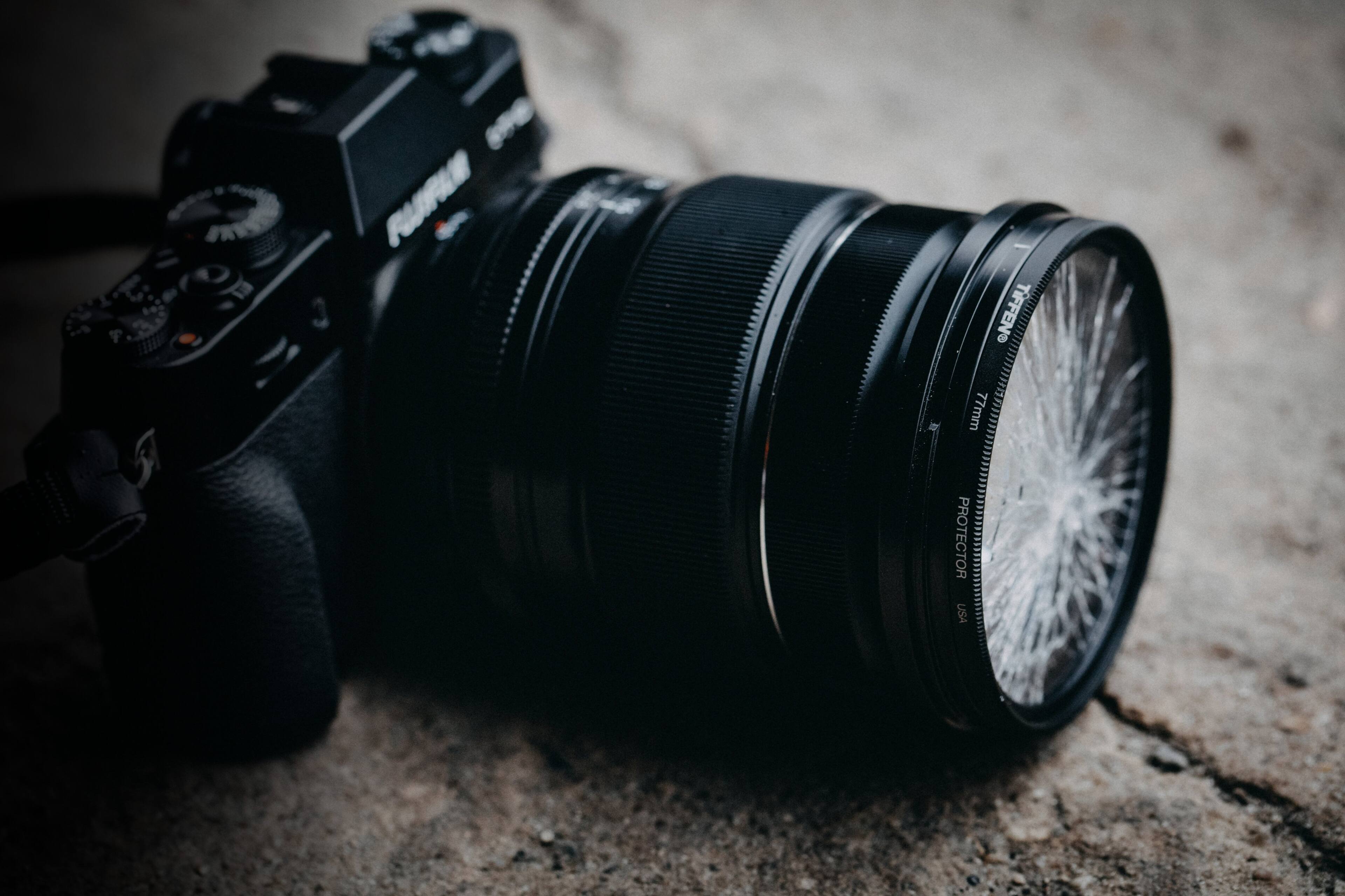 Fujifilm  
Tiffen 77mm Protector USA