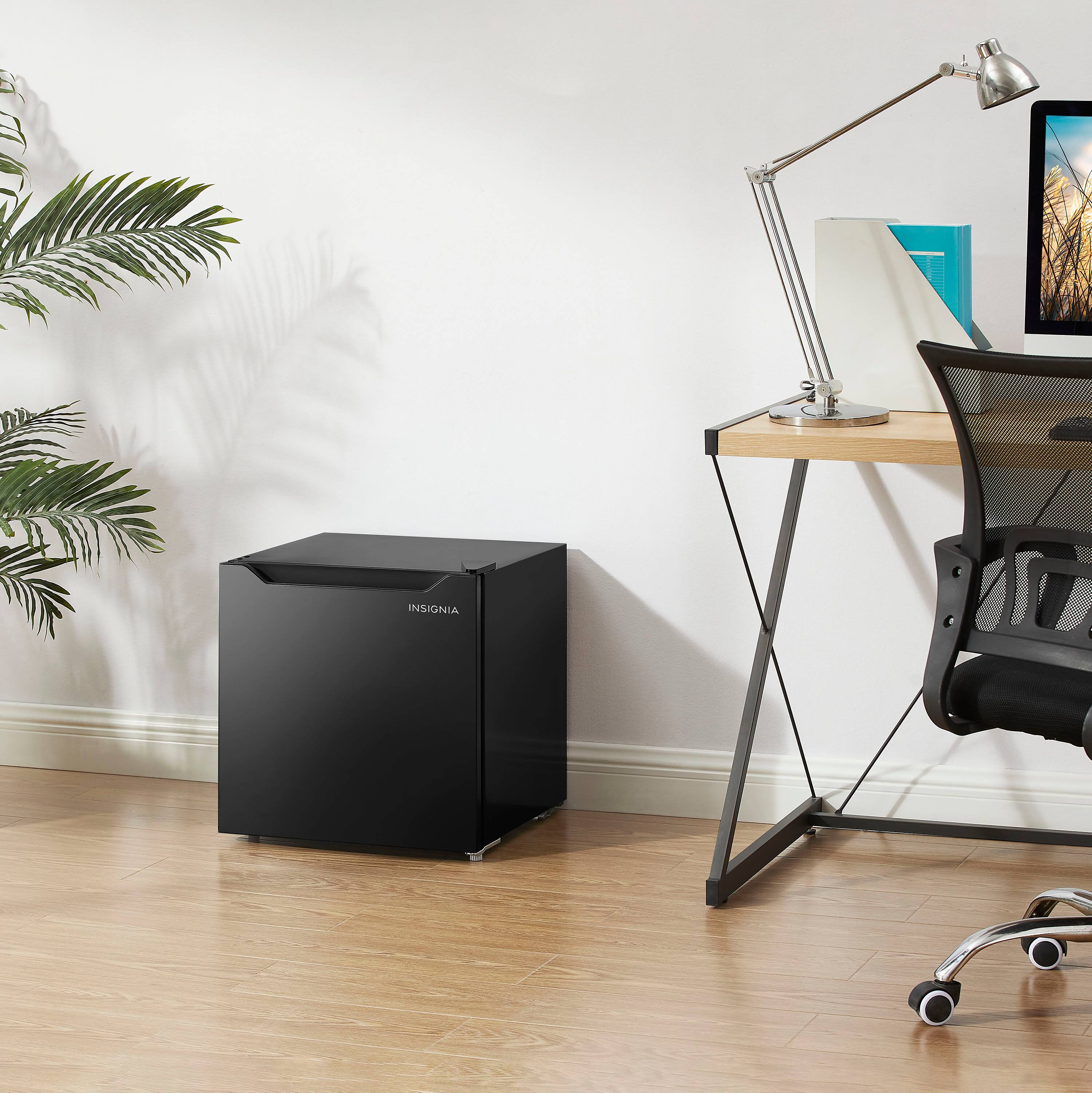 Alt View 8. Insignia™ - 1.7 Cu. Ft. Mini Fridge with Door Storage and ENERGY STAR Certification - Black.