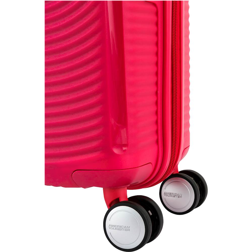 30.0% OFF on AMERICAN TOURISTER STIRLING SPINNER 68/25 EXP TSA-RED