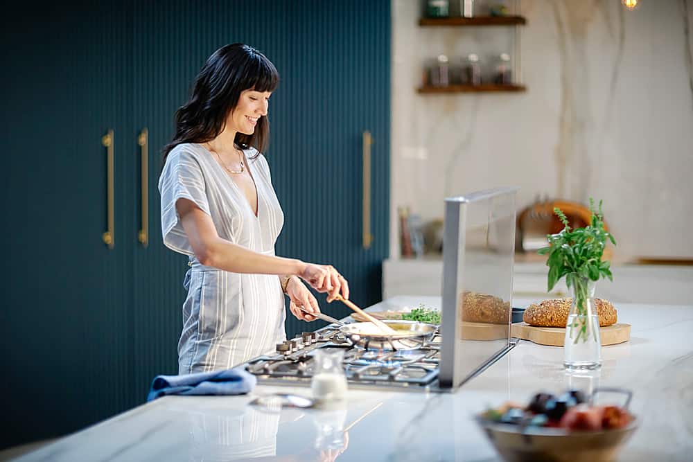 Alt View 18. Thermador - Masterpiece 30" Built-In Gas Cooktop with 5 Star Burners and ExtraLow Select - Stainless Steel.