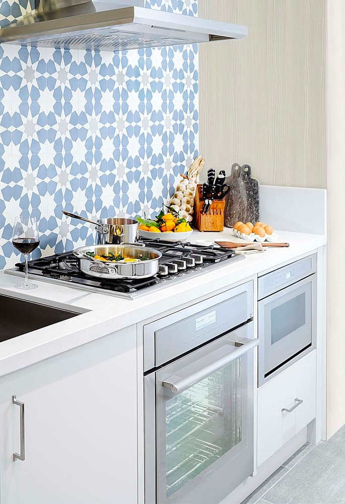 Alt View 15. Thermador - Masterpiece 30" Built-In Gas Cooktop with 5 Star Burners and ExtraLow Select - Stainless Steel.