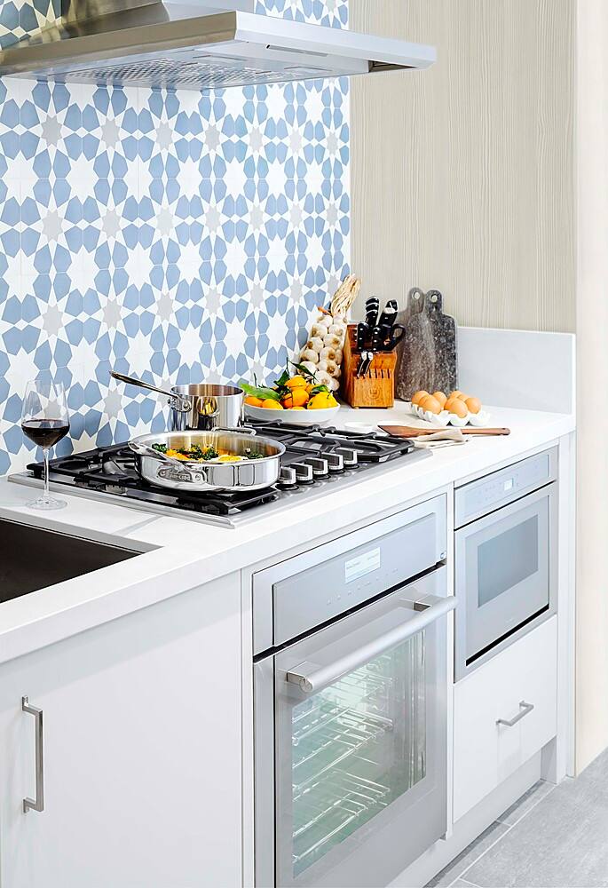 Alt View 15. Thermador - Masterpiece 30" Built-In Gas Cooktop with 5 Star Burners and ExtraLow Select - Stainless Steel.