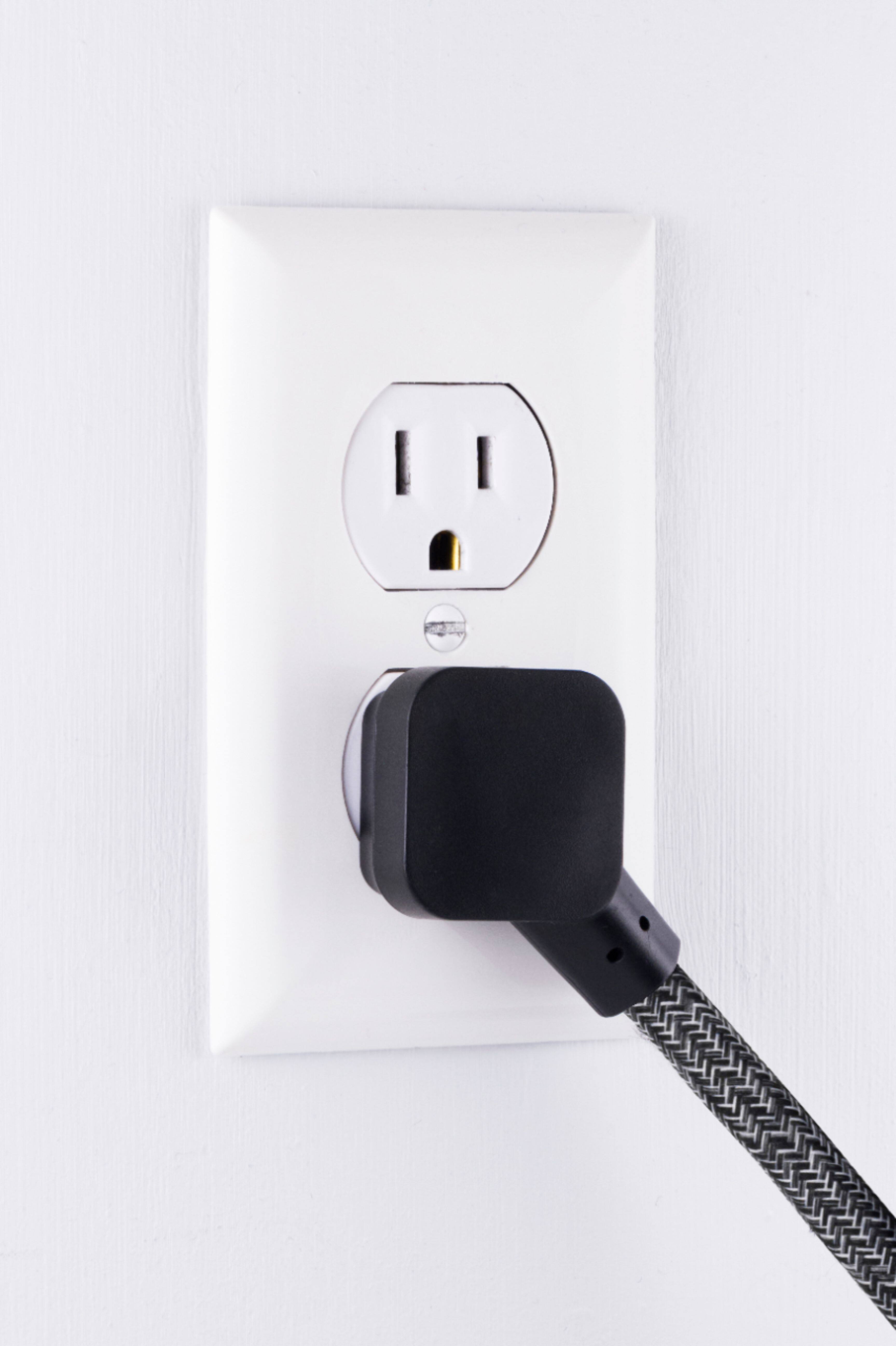 Alt View 13. Cordinate - 2 Outlet/2 USB 250 Joules Surge Protector w/10' Power Cord - Black Heather.