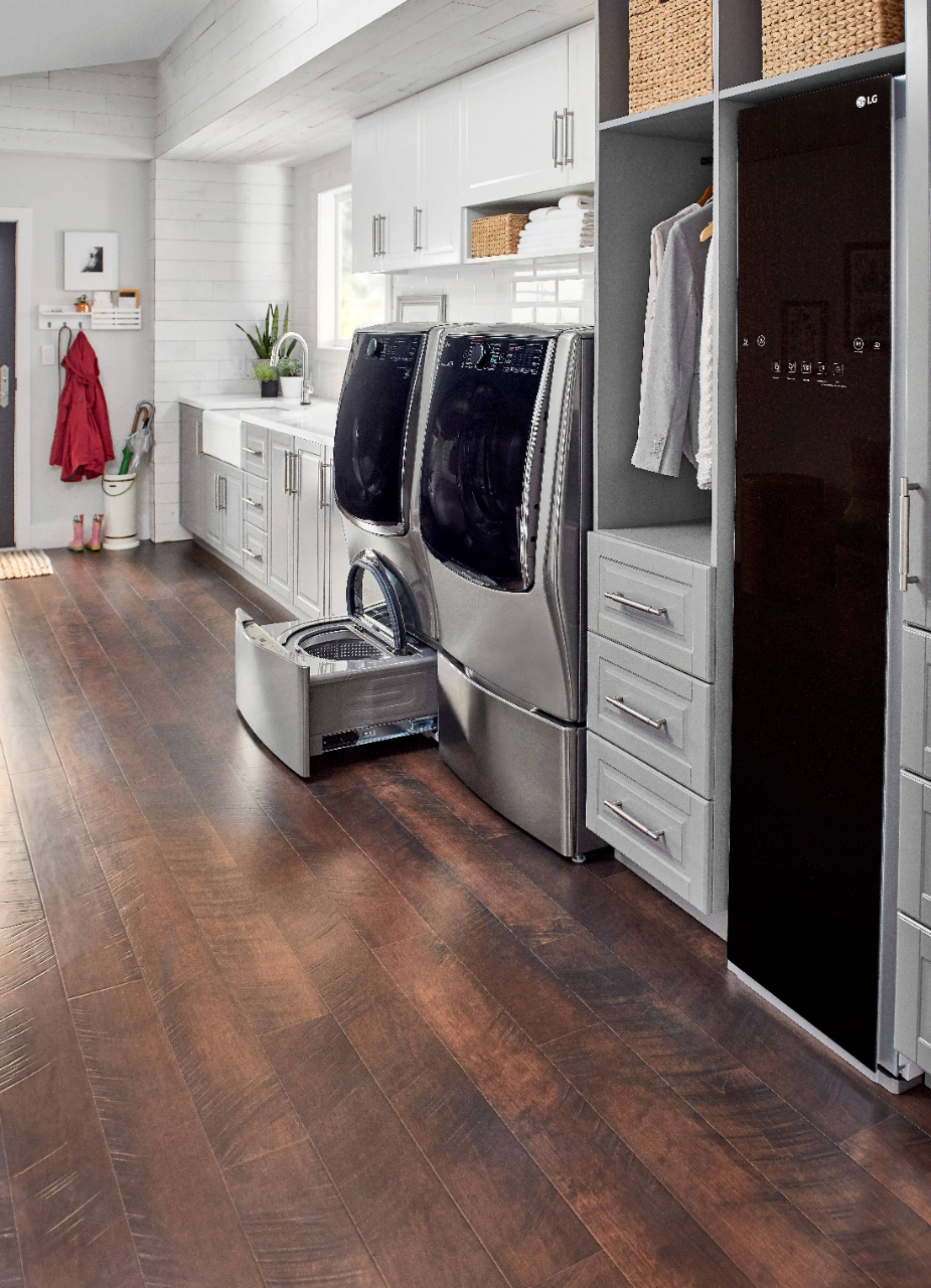 Alt View 14. LG - Styler Smart Steam Clothing Care System - Brown.