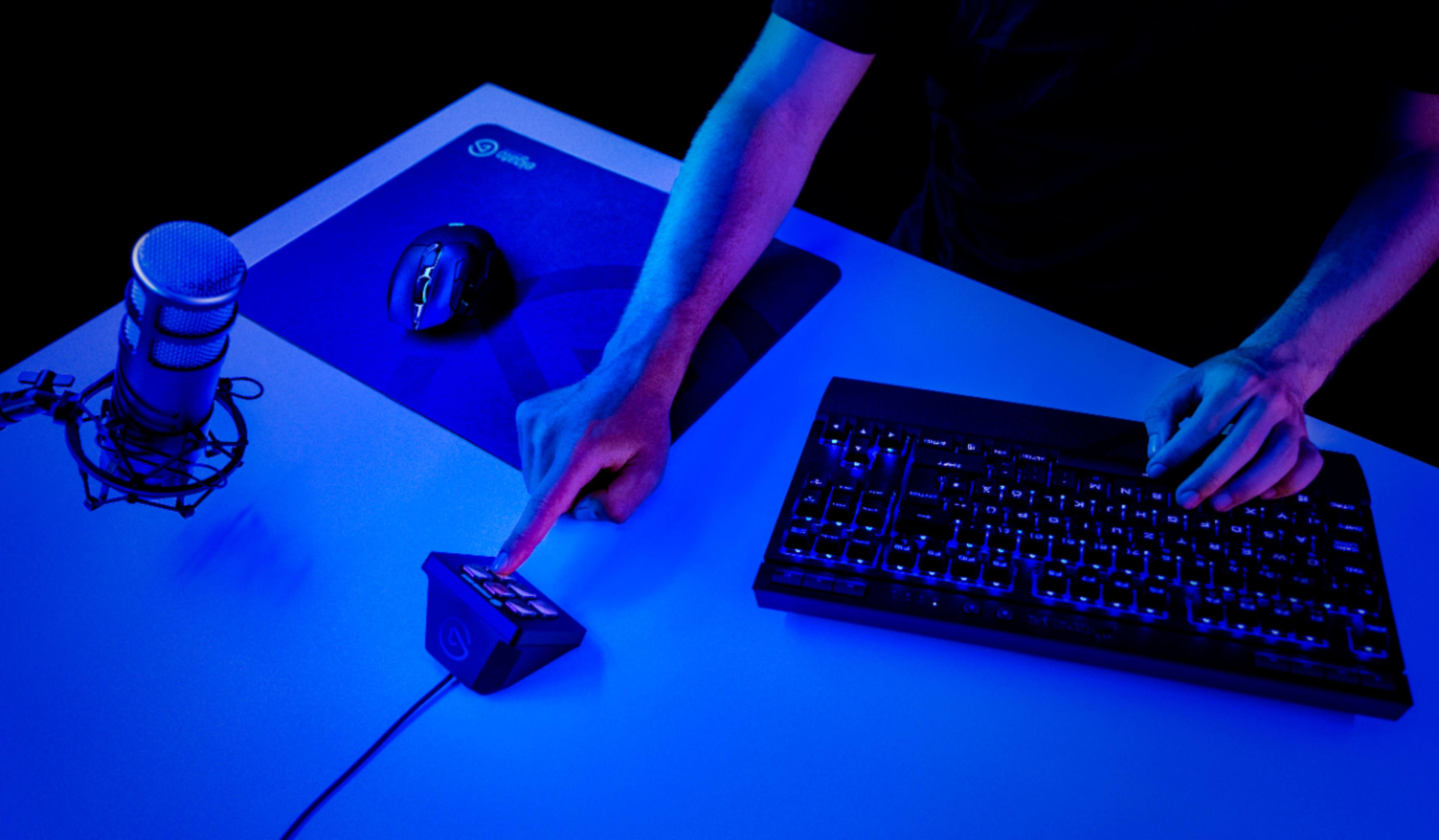 Alt View 17. Elgato - Stream Deck Mini Wired Membrane Keyboard.