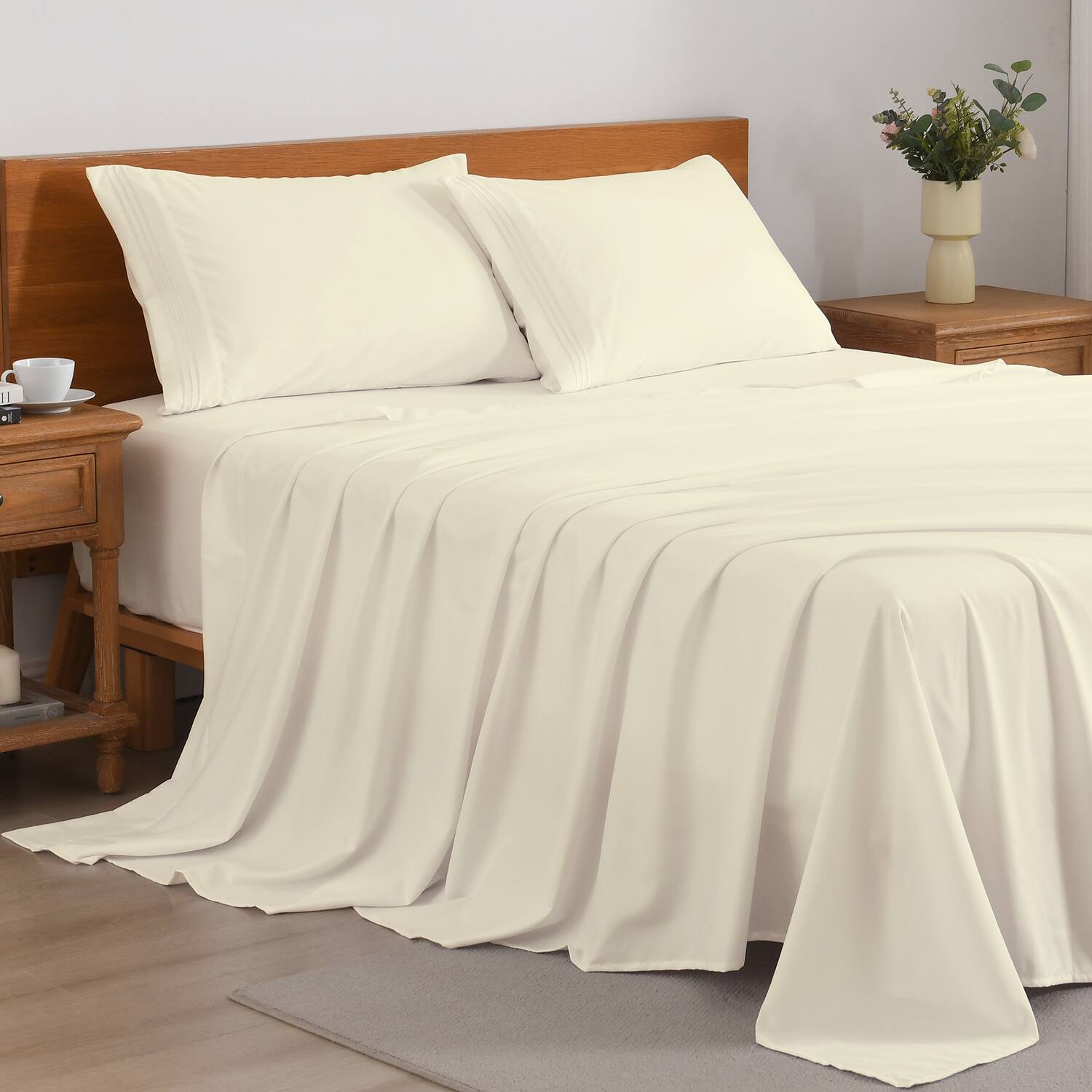 Angle. MarCielo - Marcielo 3/4 Pcs Soft Solid & Embroidery Bed Sheets Set - Cream.
