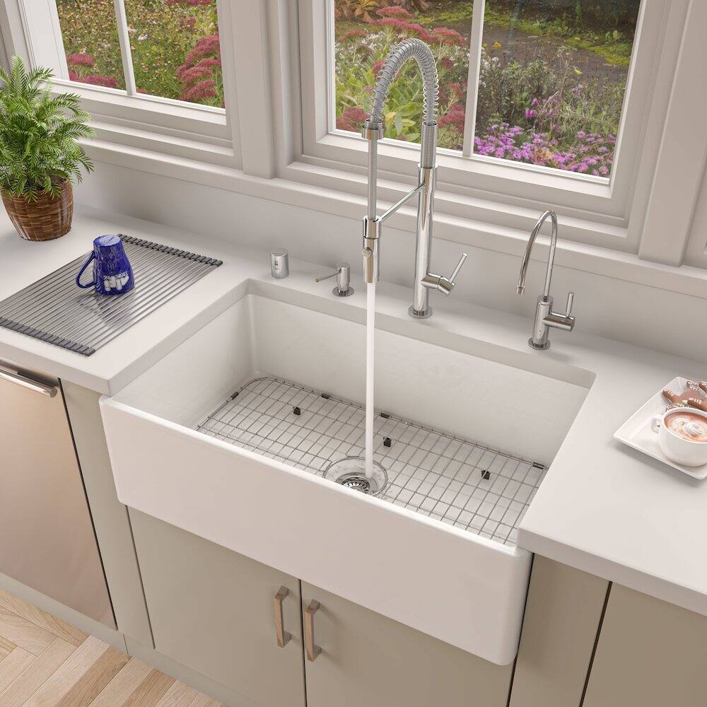 Angle. Alfi - 33" White Smooth Apron Single Bowl Fireclay Farm Sink - White.