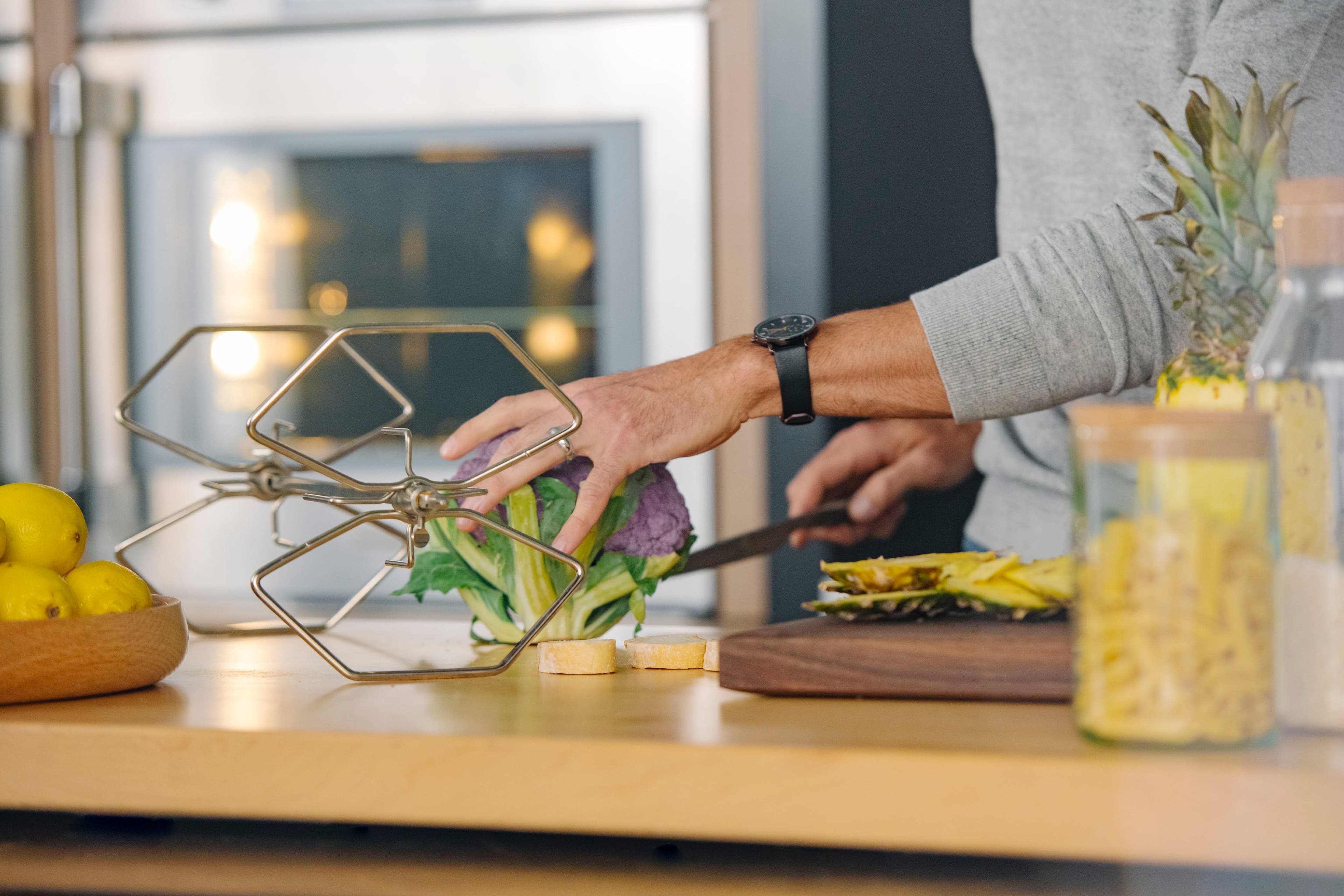 Alt View 19. Thermador - Professional Series 30" Built-In Single Electric Convection Wall Oven with Wifi - Stainless Steel.