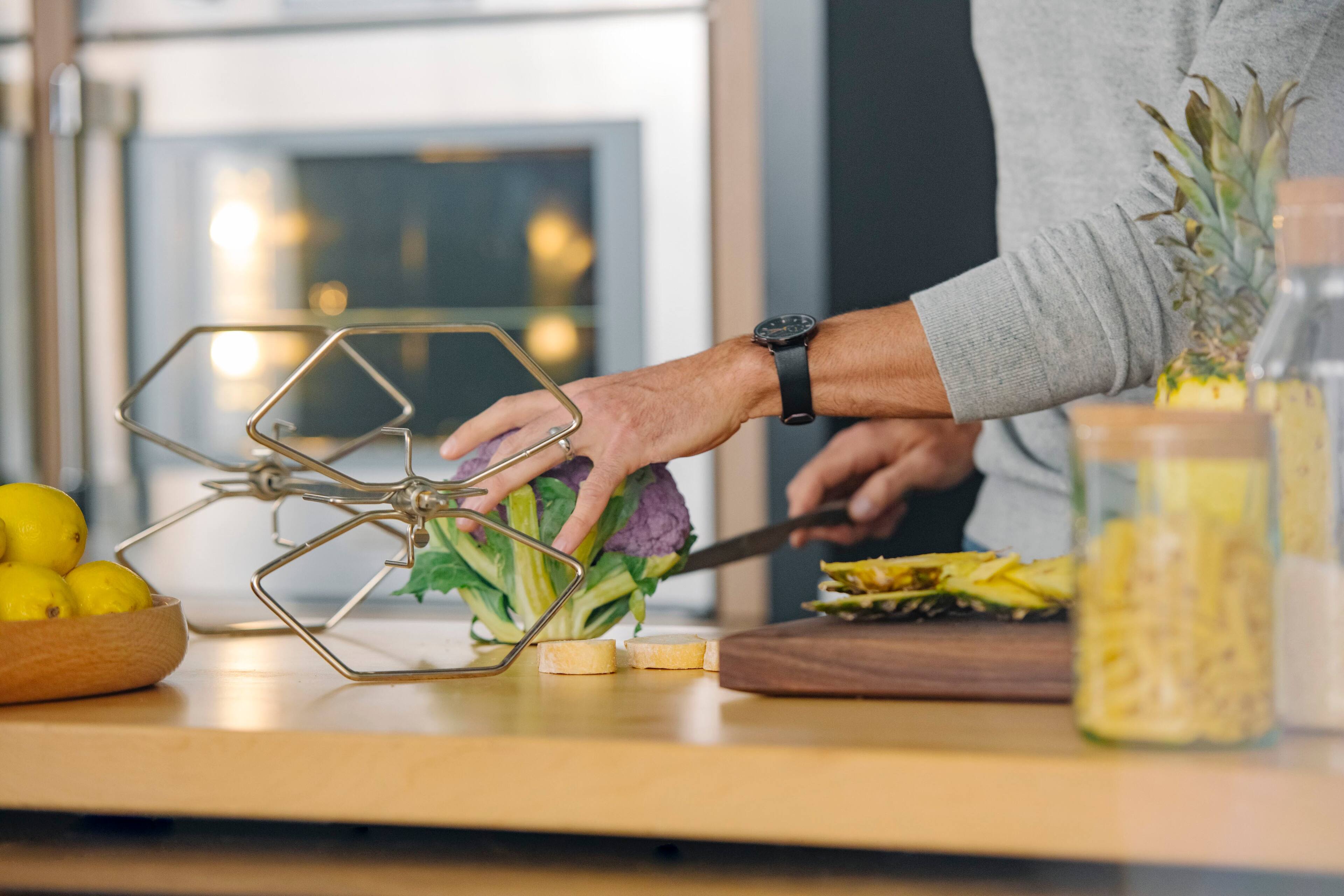 Alt View 19. Thermador - Professional Series 30" Built-In Single Electric Convection Wall Oven with Wifi - Stainless Steel.