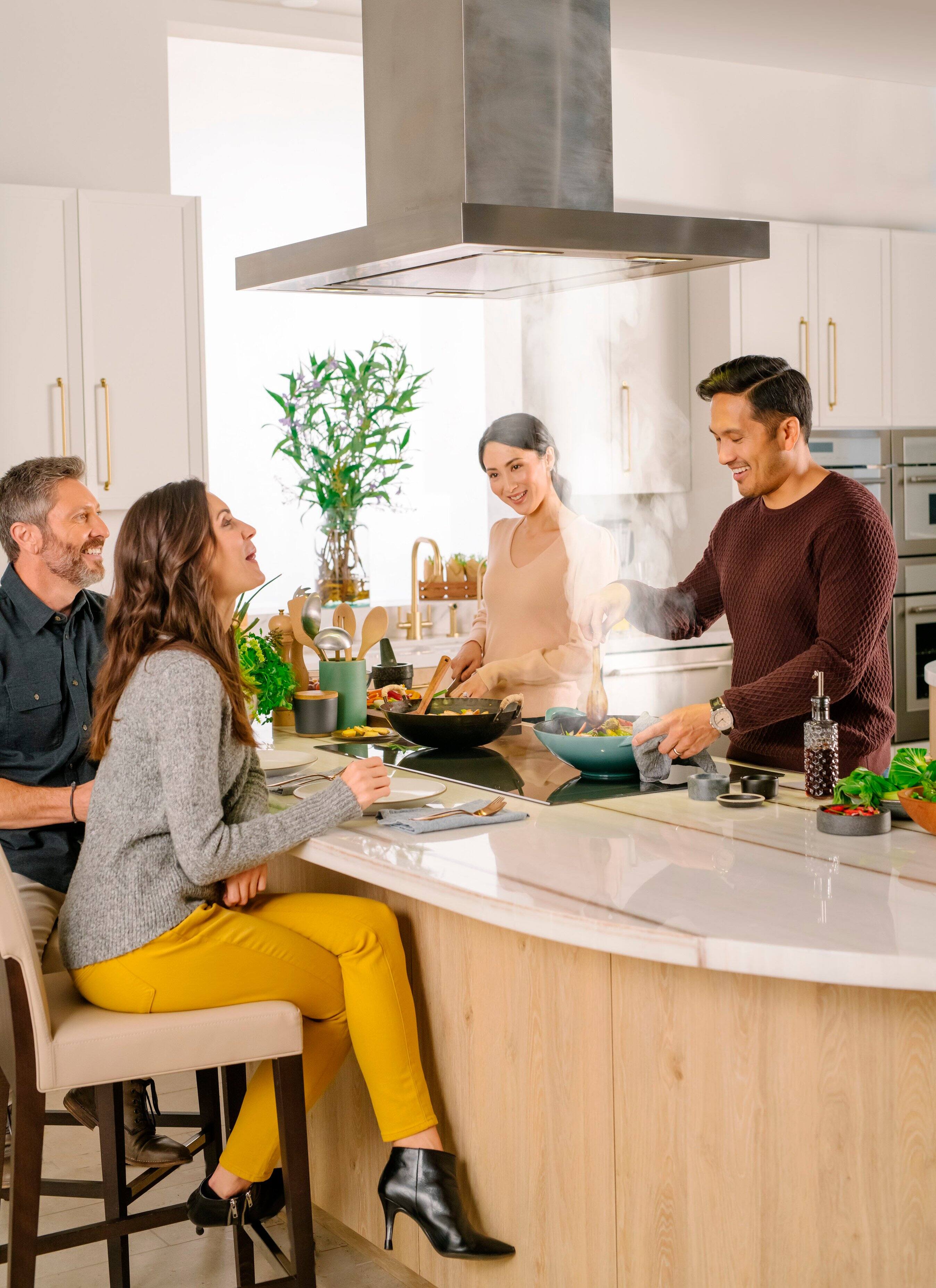 Alt View 14. Thermador - MASTERPIECE SERIES 36" Convertible Range Hood - Stainless steel.