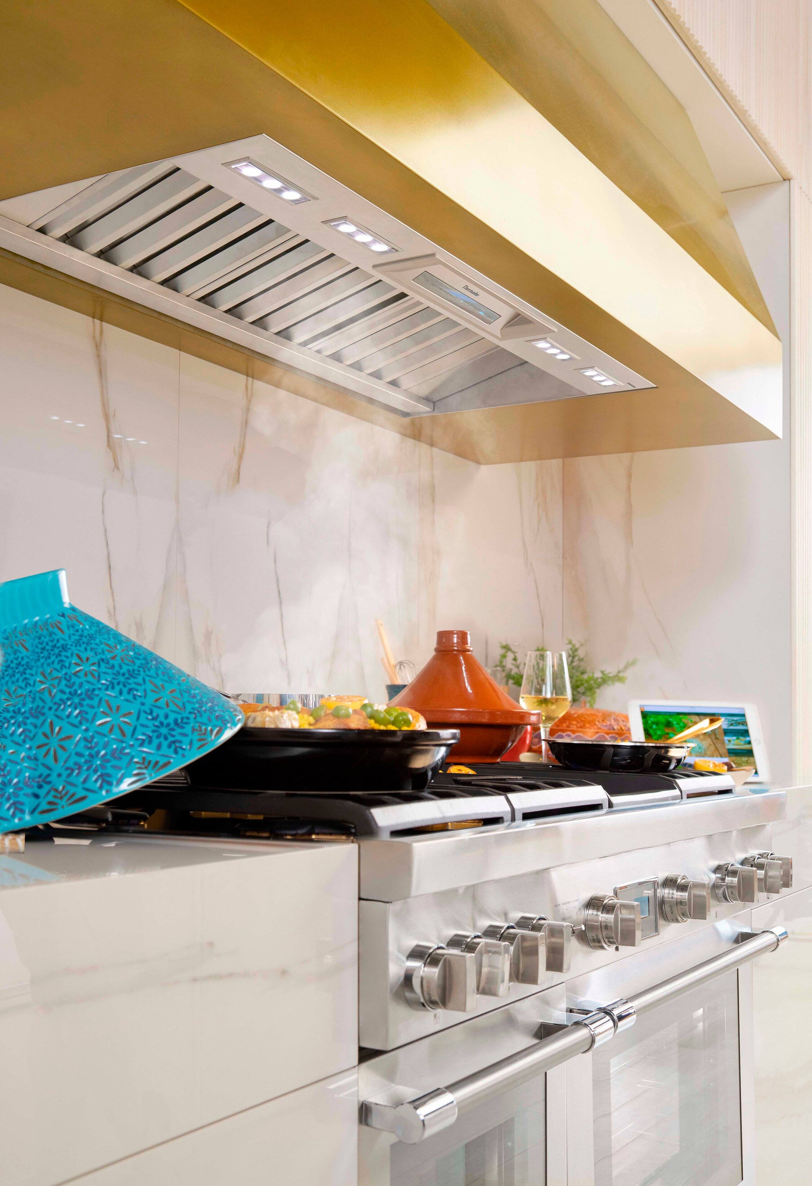 Alt View 13. Thermador - PROFESSIONAL SERIES 46" Externally Vented Range Hood - Stainless Steel.