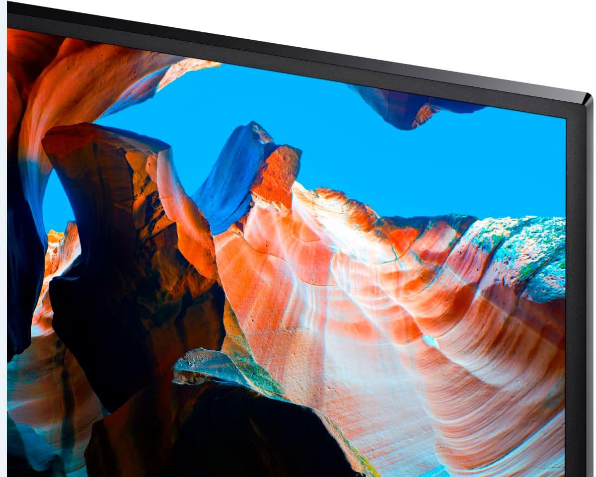 Alt View 15. Samsung - 32” ViewFinity UJ590 UHD Monitor - Dark Gray/Blue.