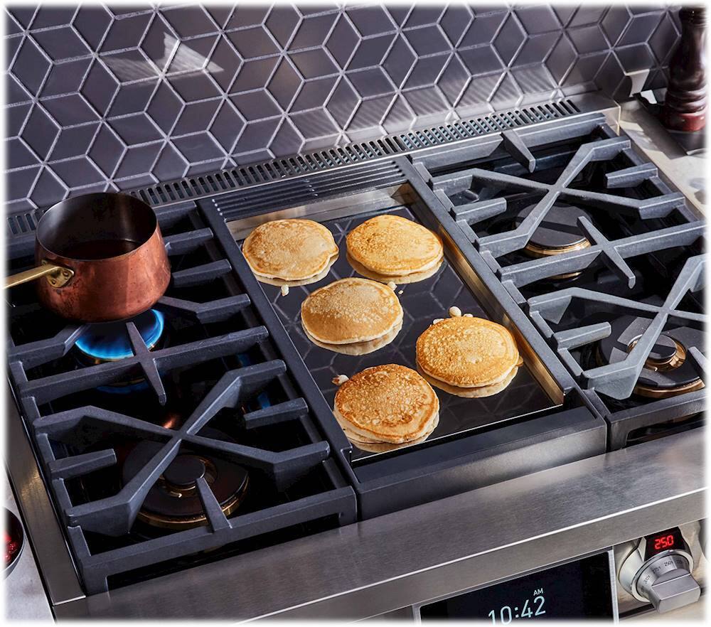 Alt View 12. Signature Kitchen Suite - 6.3 Cu. Ft. Self-Cleaning Freestanding Dual Fuel Convection Range.