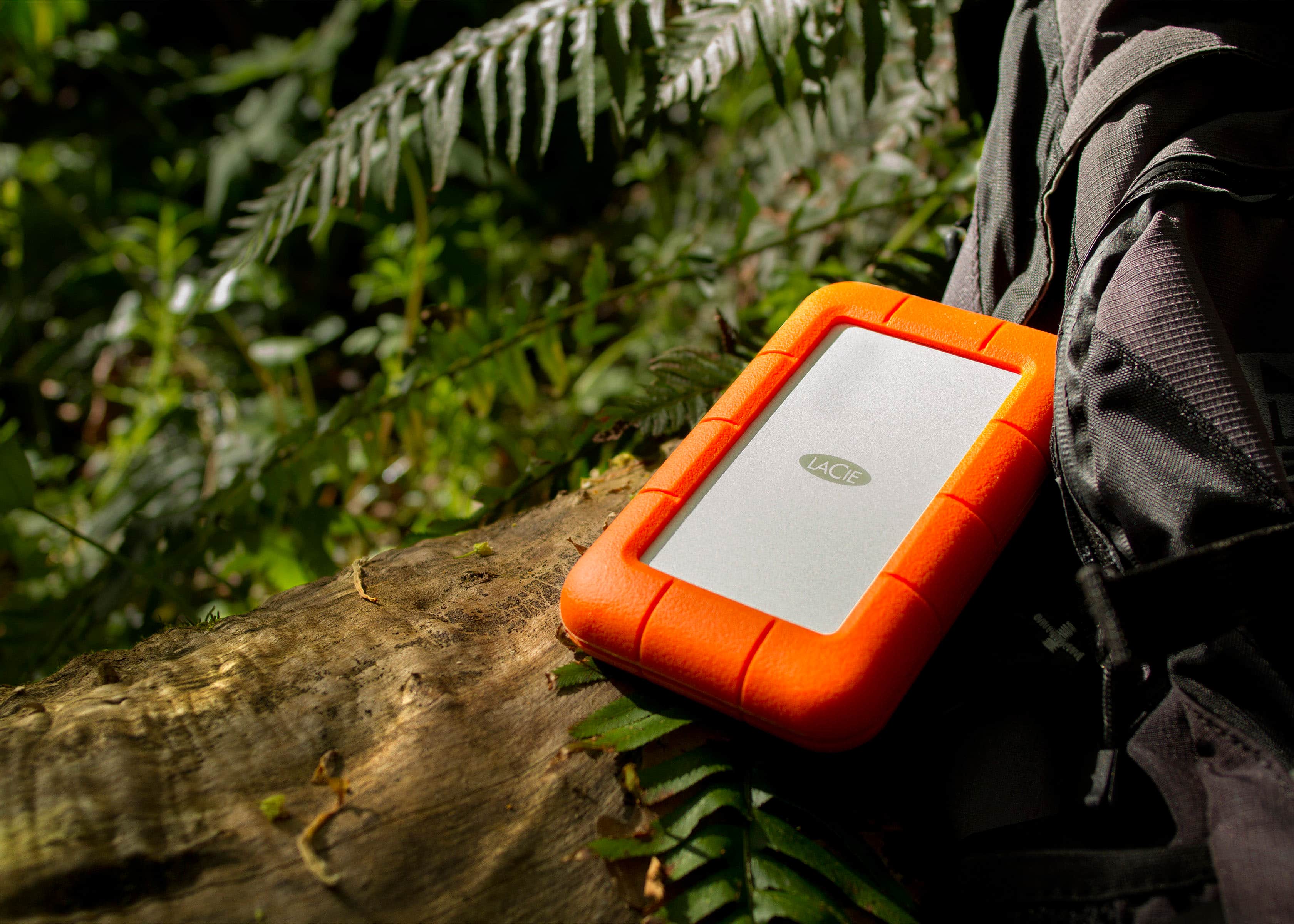 Alt View 16. LaCie - Rugged 5TB External USB-C, USB 3.1 Gen 1 Portable Hard Drive - Orange/Silver.