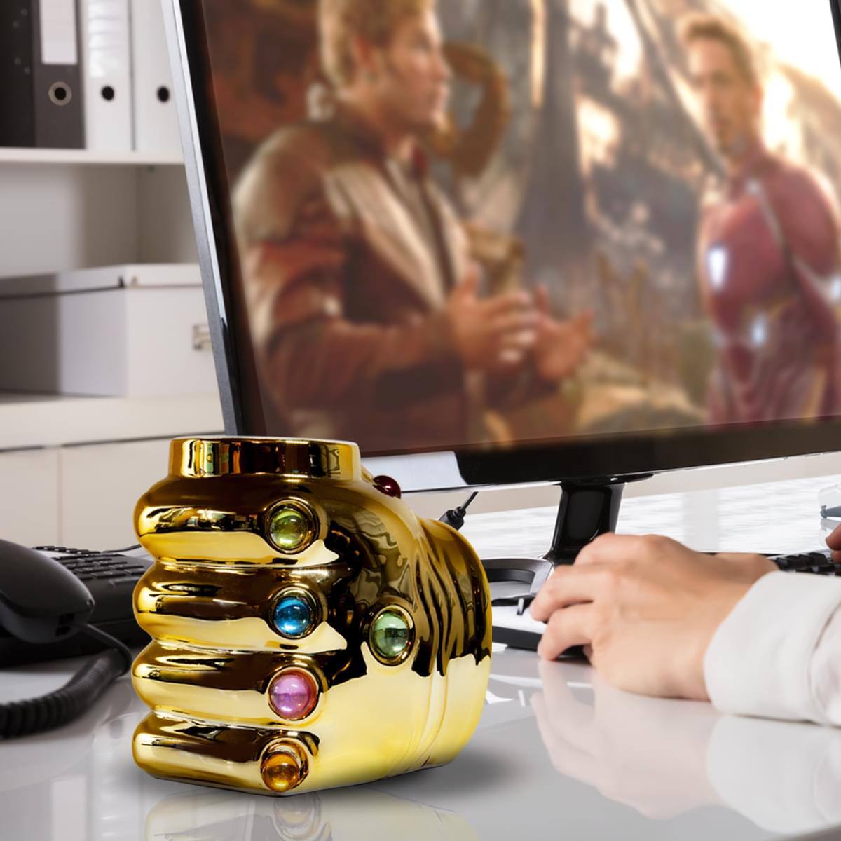 Alt View 4. Surreal Entertainment - Marvel Avengers Thanos Infinity Gauntlet Ceramic Coffee Mug | 20 Oz - Gold.