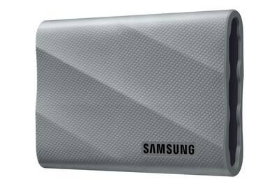 Samsung T9 Portable SSD 2TB, Up to 2,000MB/s, USB 3.2 Gen2 Gray MU Samsung T9 Portable SSD 2TB, Up to 2,000MB/s, USB 3.2 Gen2 Gray MU
