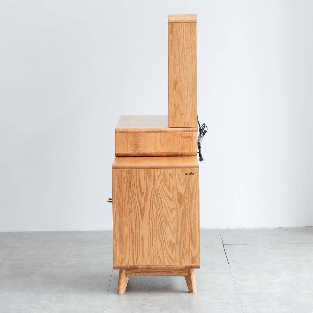 Left. Loheer - Loheer Solid Oak Makeup Vanity Adjustable Width Table with Mirror - Oak.
