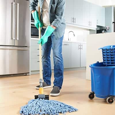 Alt View 4. Coastwide Professional - Coastwide Professional™ 60" Clamp Style Wood Wet Mop Handle, Plastic Head (CW61060-CC).