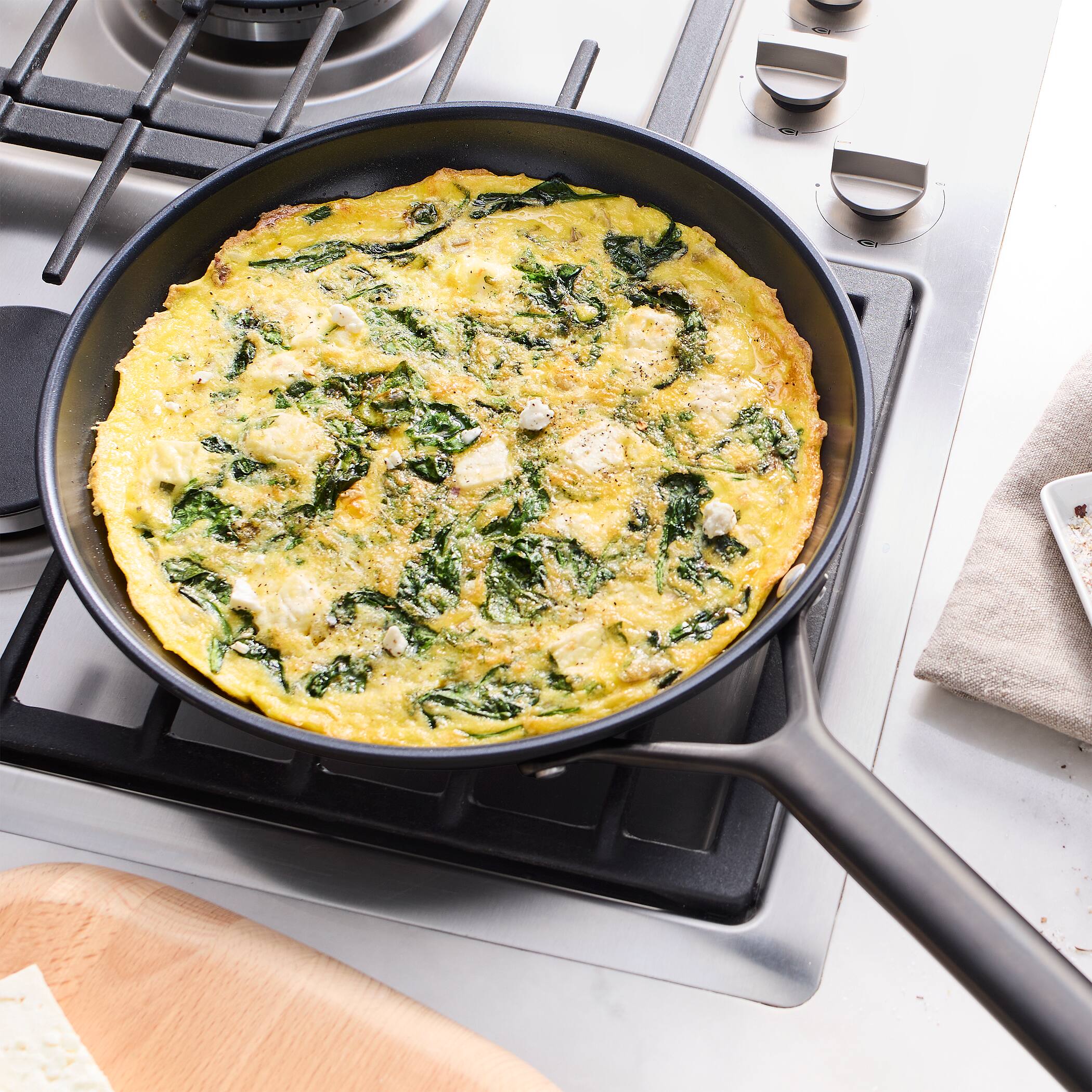 Alt View 4. ZWILLING - ZWILLING Milano 12-inch Aluminum Ceramic Nonstick  Fry Pan - Black.
