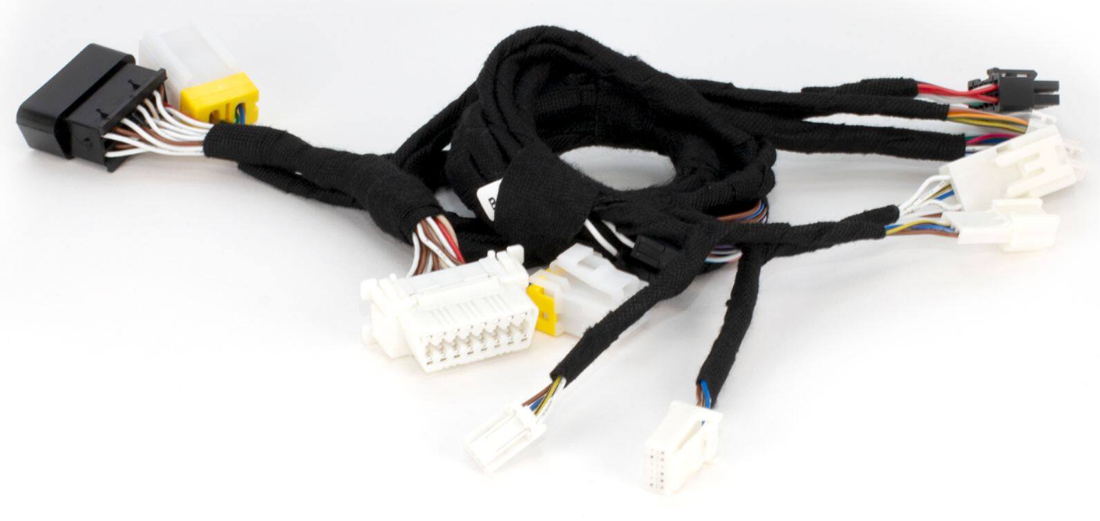 Front. Directed Electronics - Wiring Harness for Select 2014 and Later Infiniti and Nissan Vehicles - Black.