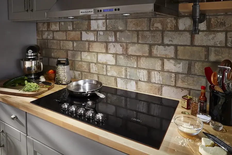 Alt View 17. KitchenAid - 36" Built-In Electric Cooktop - Black.