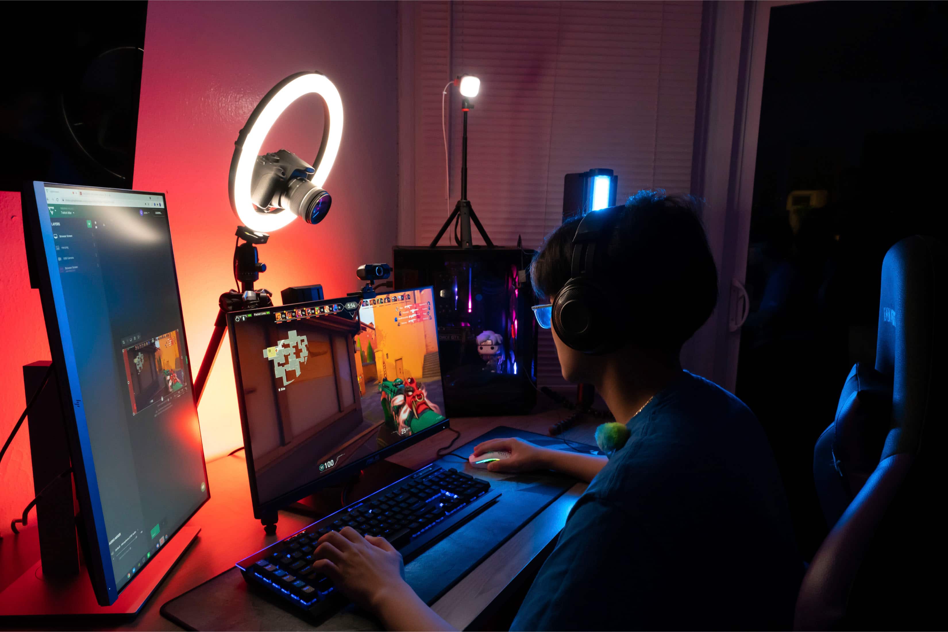 Alt View 21. JOBY - TelePod Mobile Vlogging Tripod - Black.