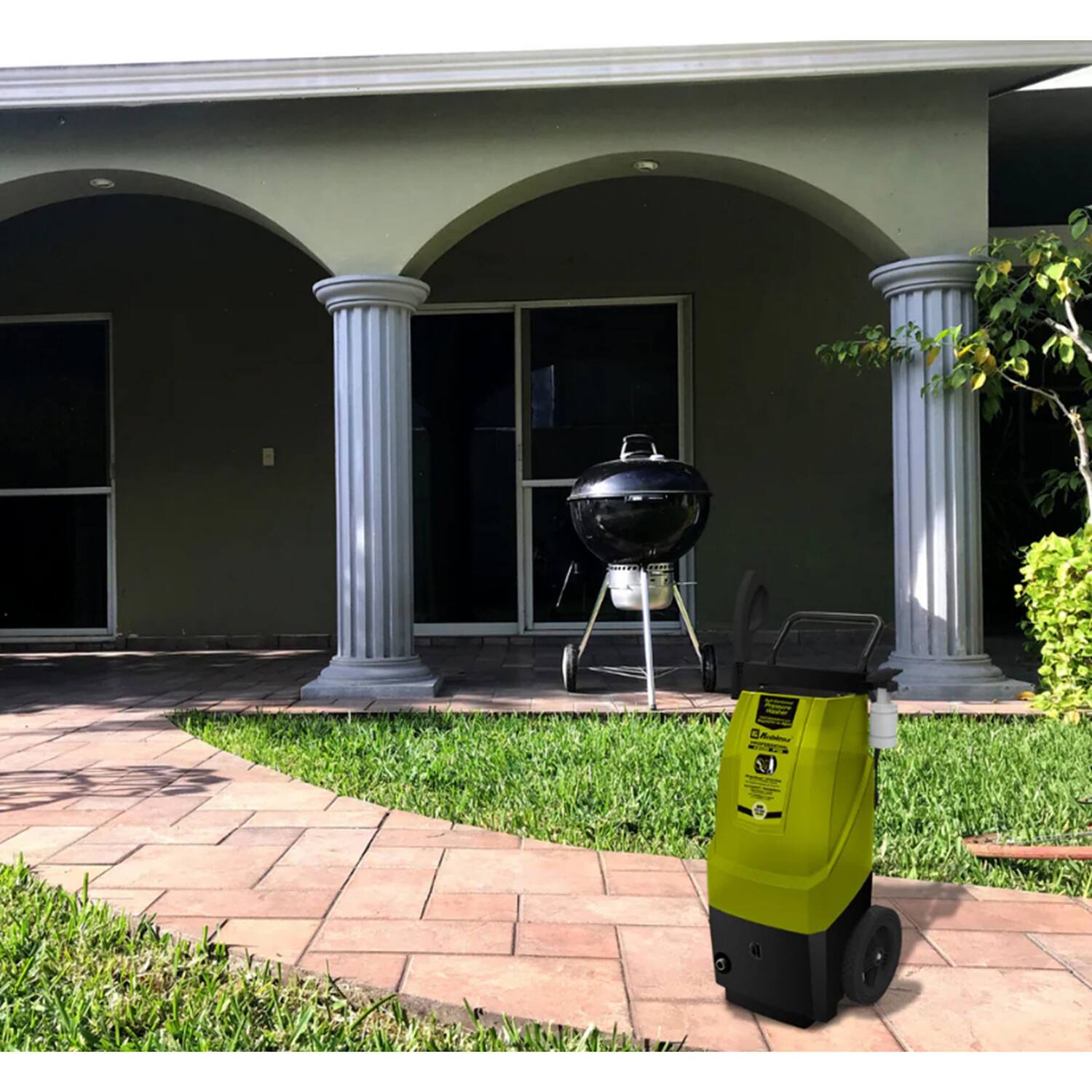 Left. Koblenz - 2,000-PSI Electric Pressure Washer 8-Gal. Water Tank, 35-Ft. Cord, HLT-380 V.