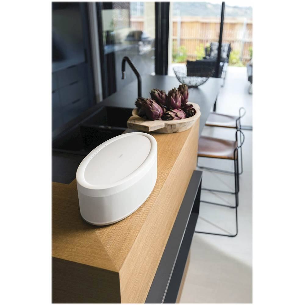 Alt View 14. Yamaha - MusicCast 50 70W Hi-Res Wireless Speaker for Streaming Music - White.