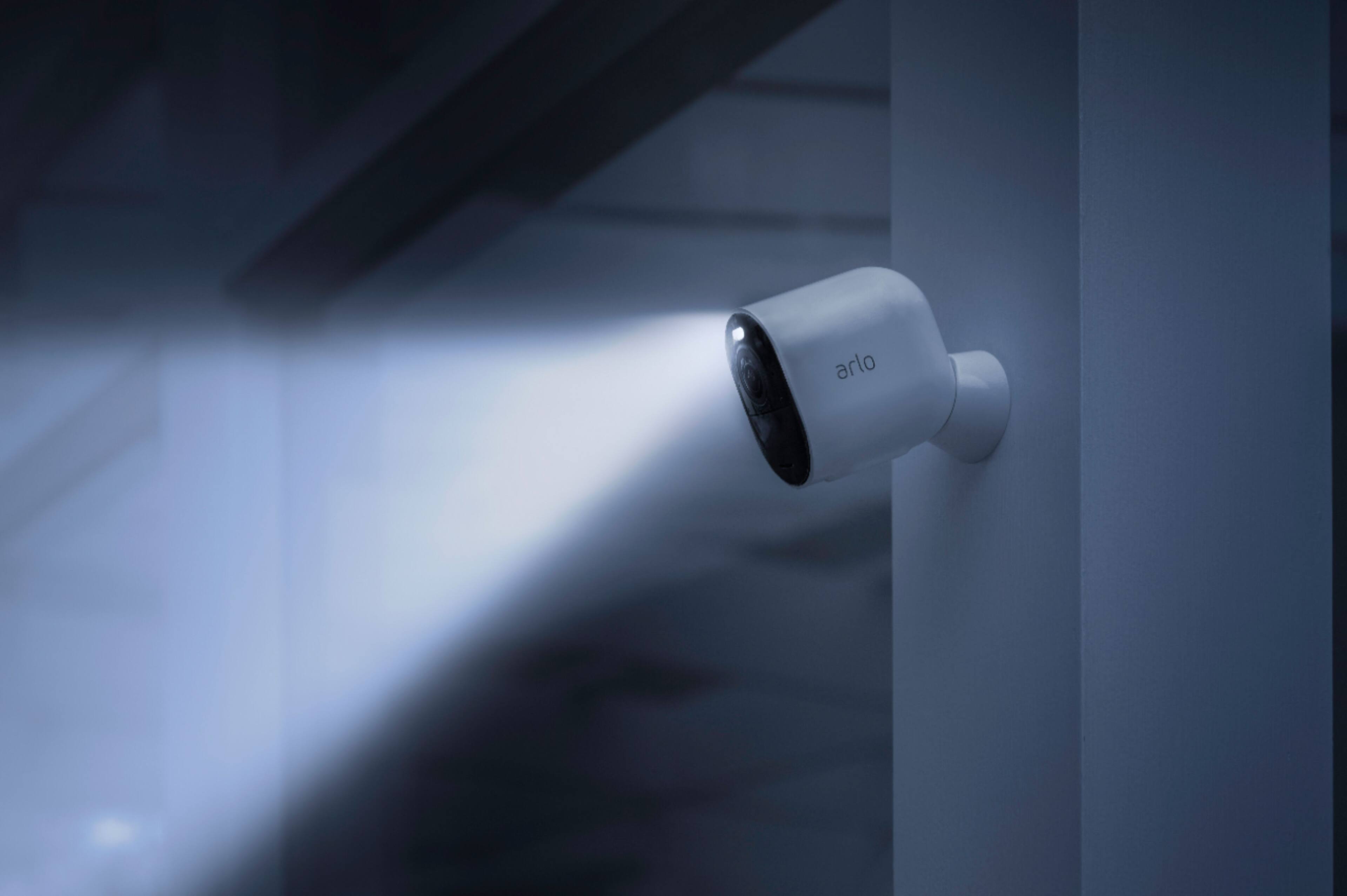 Alt View 14. Arlo - Ultra 3-Camera Indoor/Outdoor Wire Free 4K HDR Security Camera System - White.